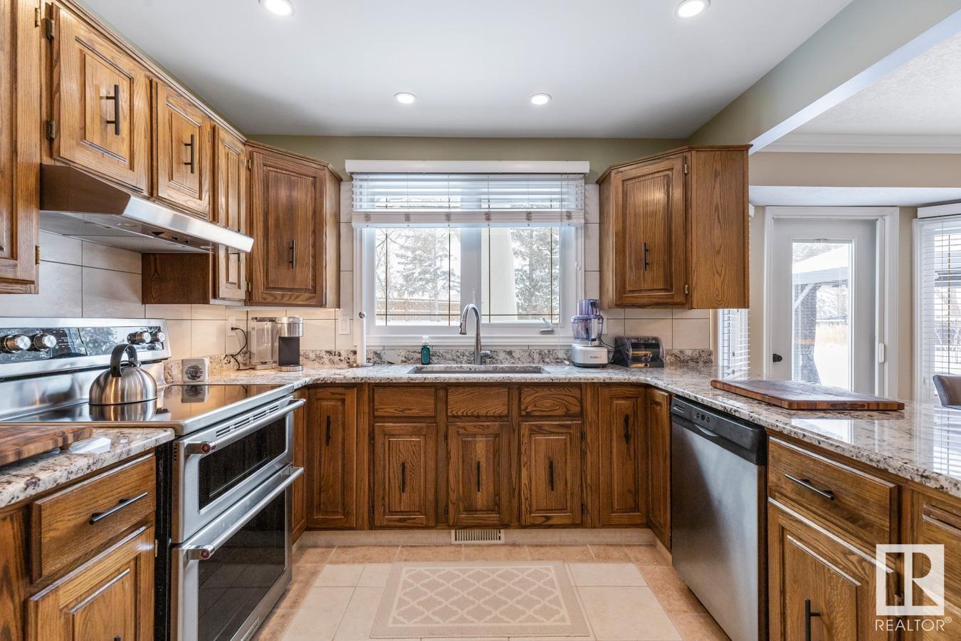      560 WAHSTAO RD NW , Edmonton,  ,T5T 2Y1 ;  Listing Number: MLS E4420129
