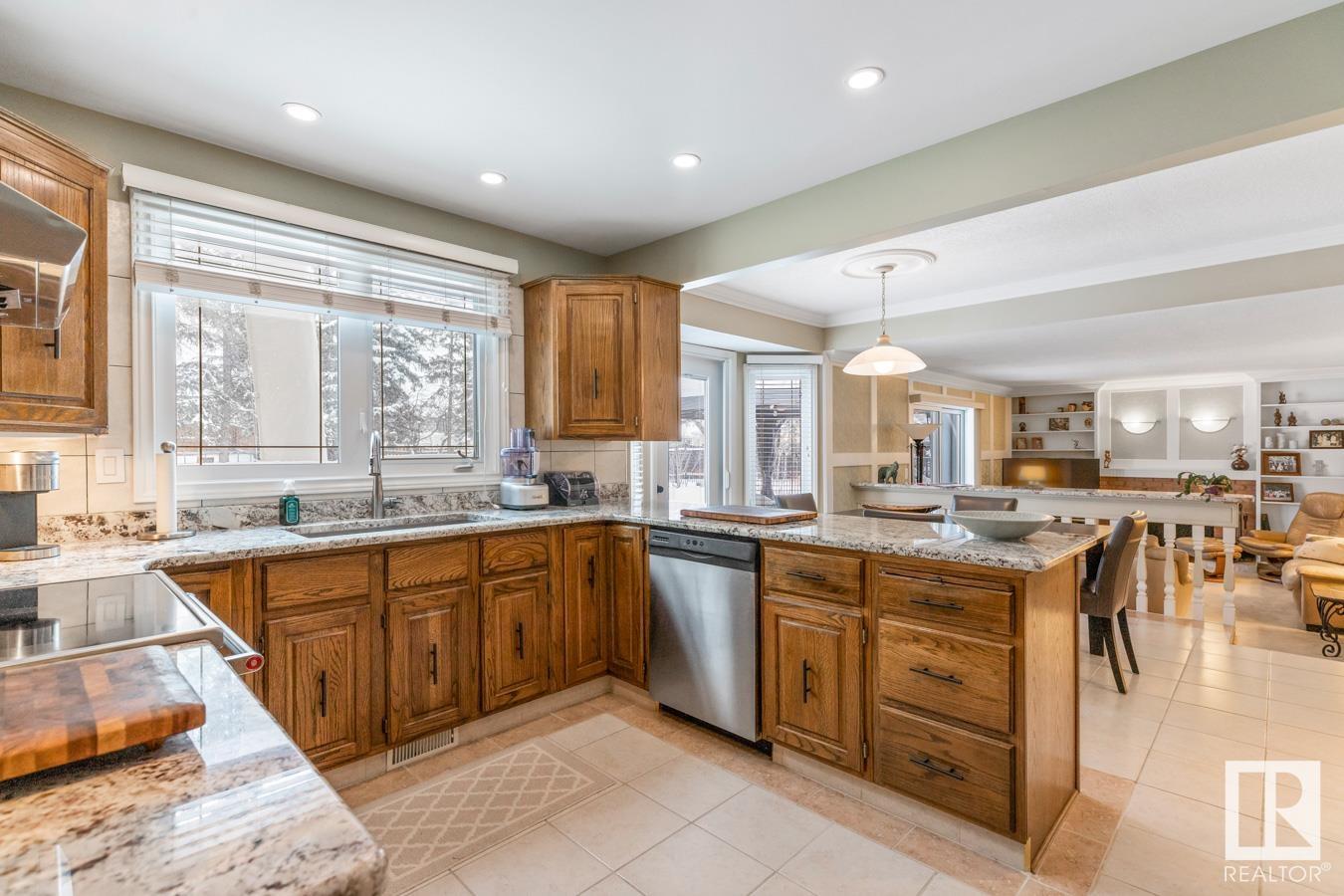      560 WAHSTAO RD NW , Edmonton,  ,T5T 2Y1 ;  Listing Number: MLS E4420129