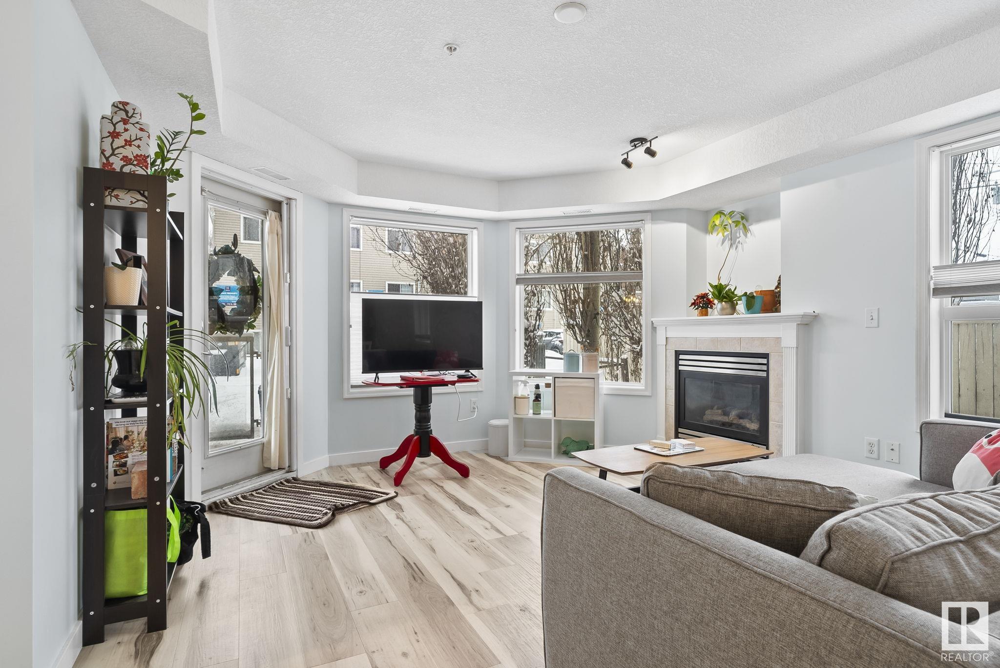 Photo 12 at 109 - 10308 114 Street Nw, Wîhkwêntôwin, Edmonton