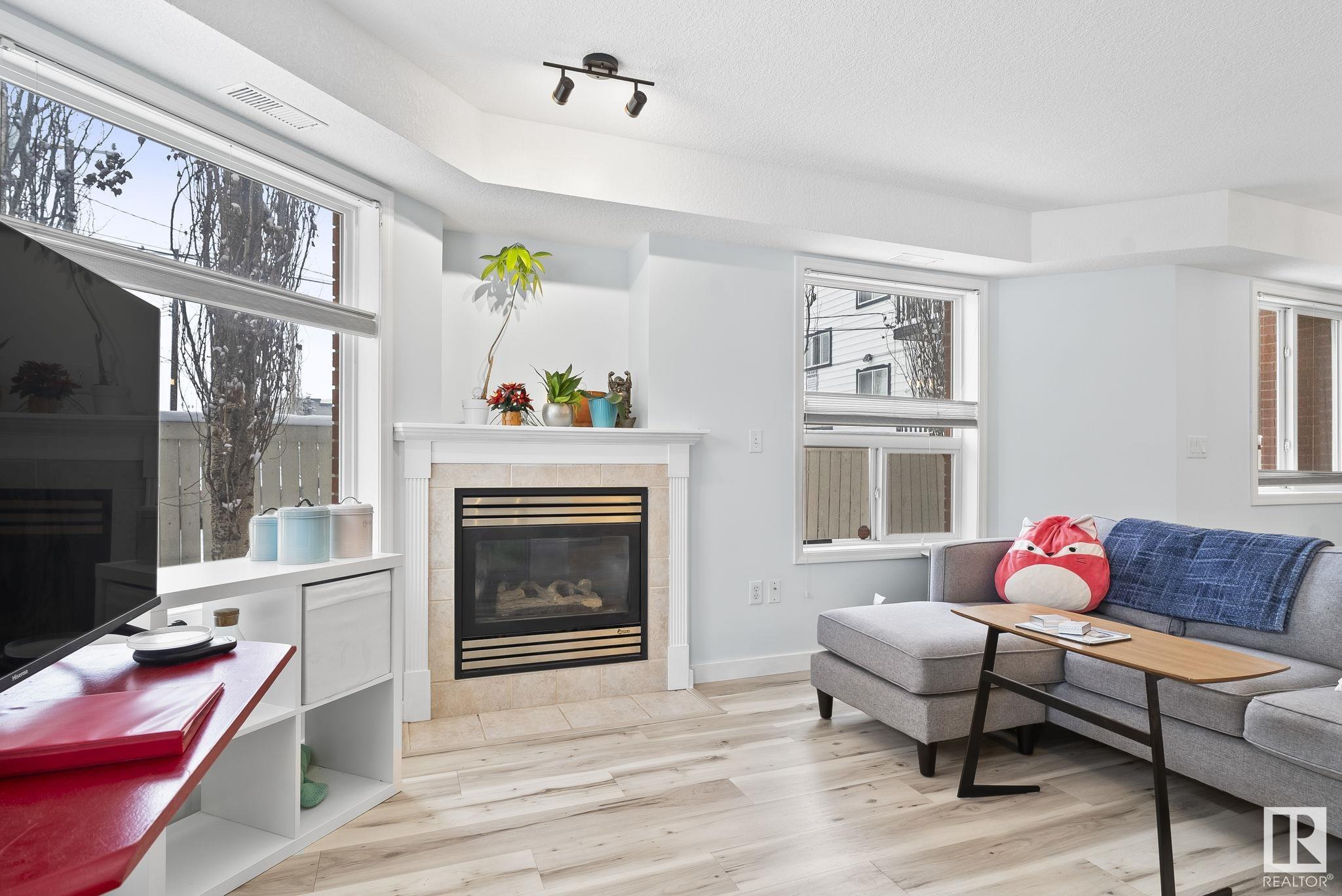 Photo 13 at 109 - 10308 114 Street Nw, Wîhkwêntôwin, Edmonton