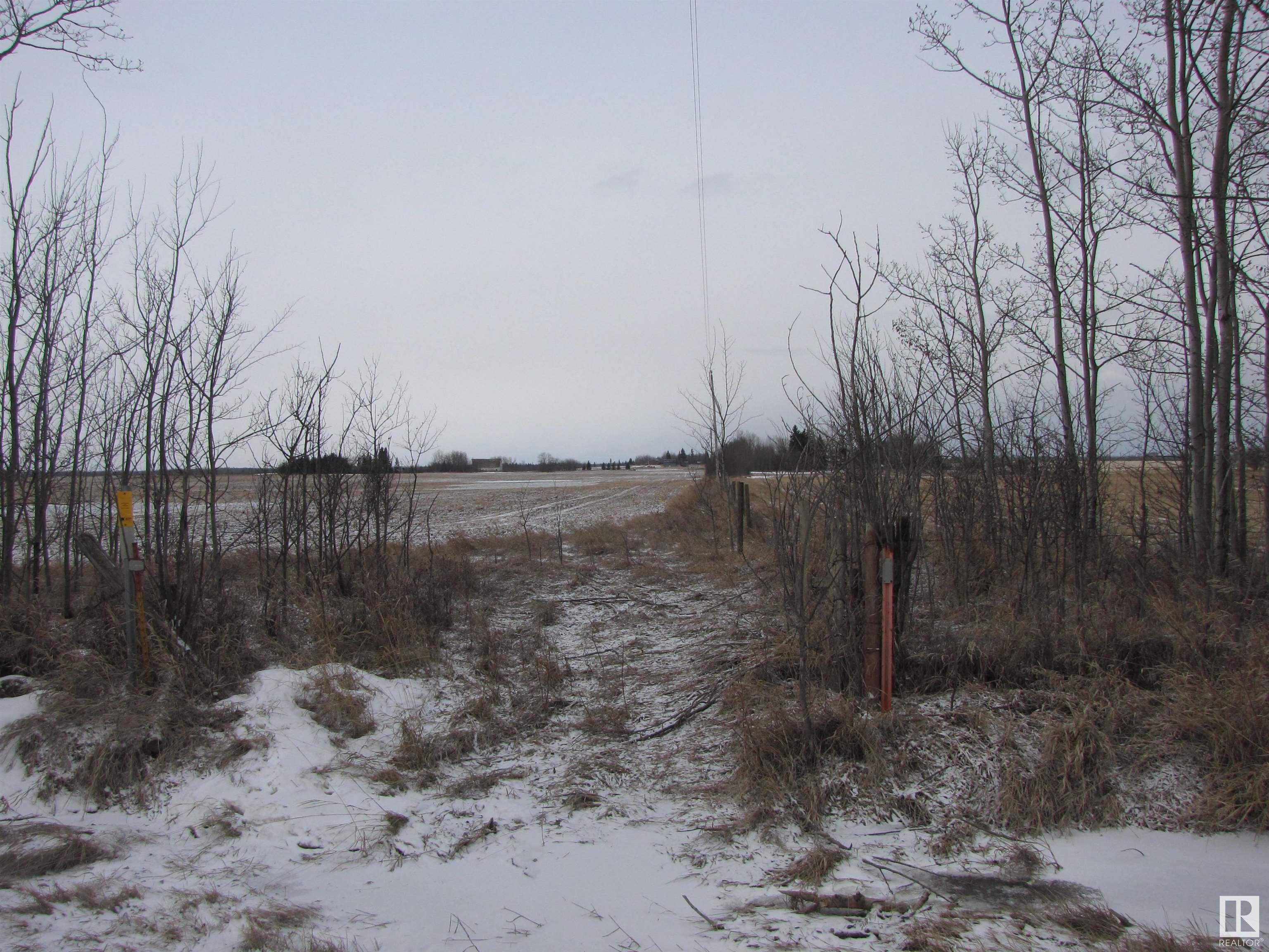      55112 Range Road 22 , Rural Lac Ste. Anne County,  ,T0E 1V0 ;  Listing Number: MLS E4420134