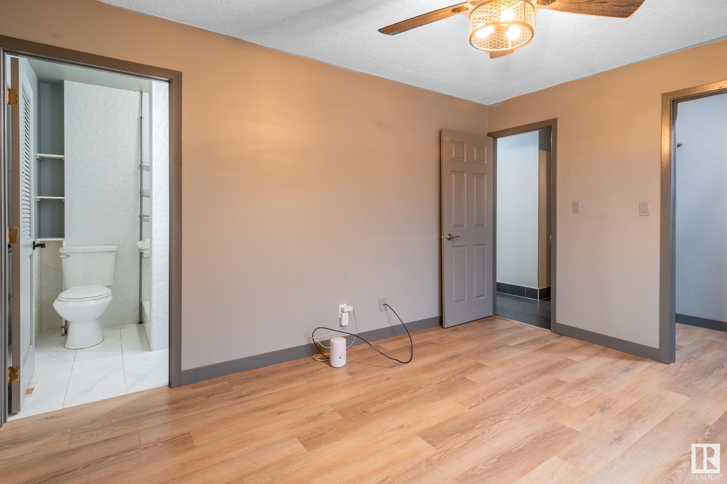      3811 21 AV NW , Edmonton,  ,T6L 4T4 ;  Listing Number: MLS E4420136