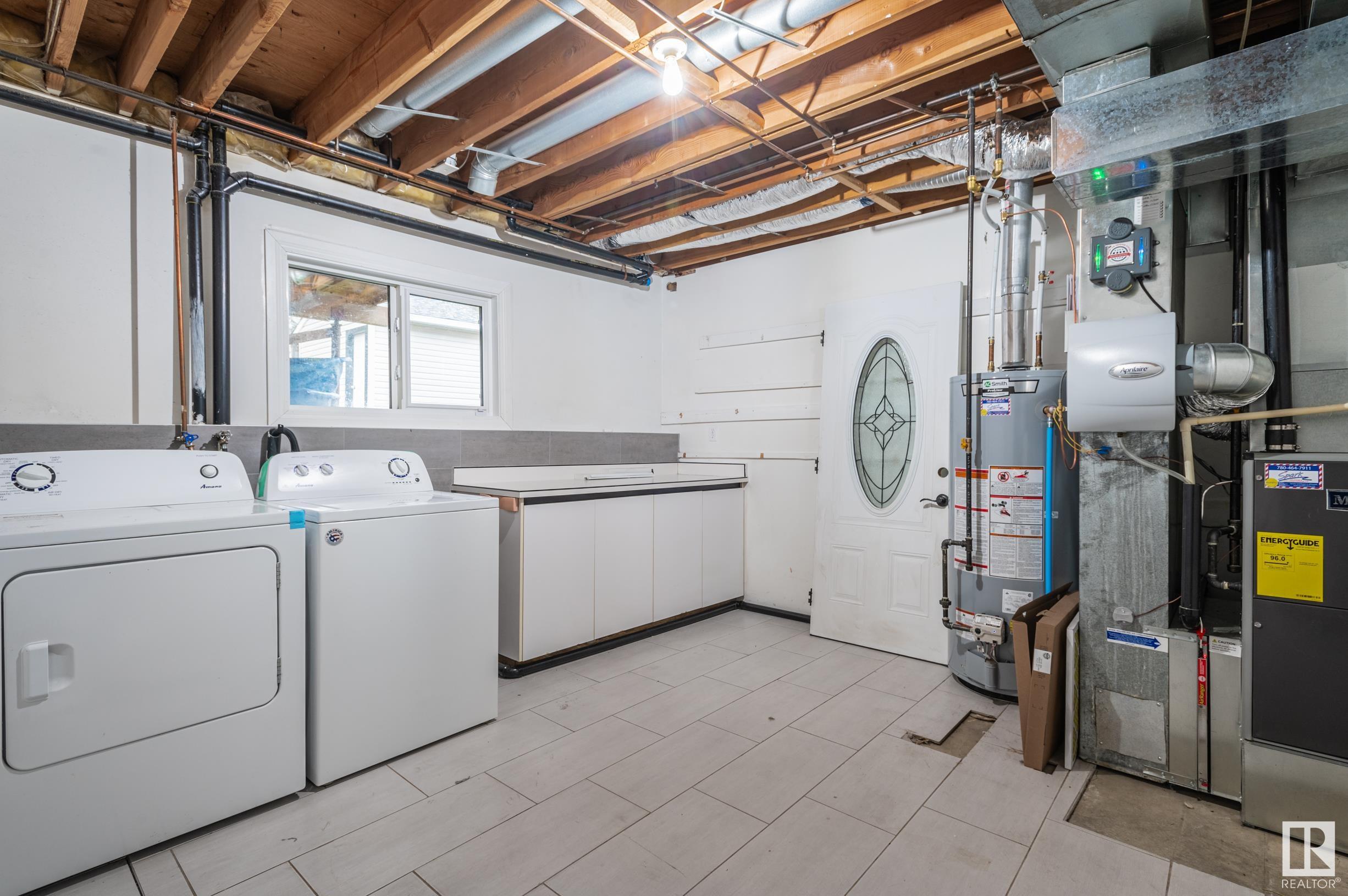      3811 21 AV NW , Edmonton,  ,T6L 4T4 ;  Listing Number: MLS E4420136