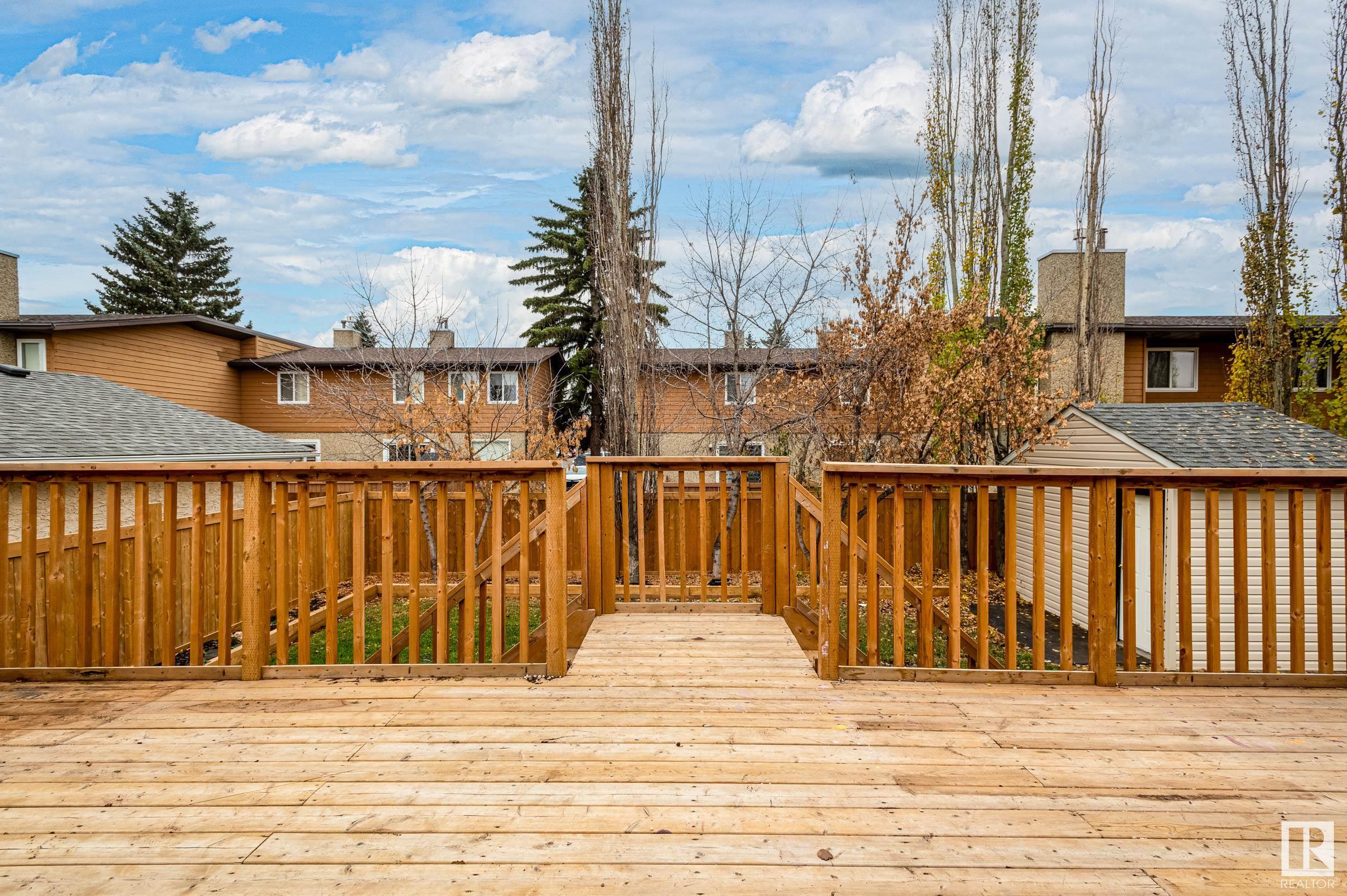     3811 21 AV NW , Edmonton,  ,T6L 4T4 ;  Listing Number: MLS E4420136
