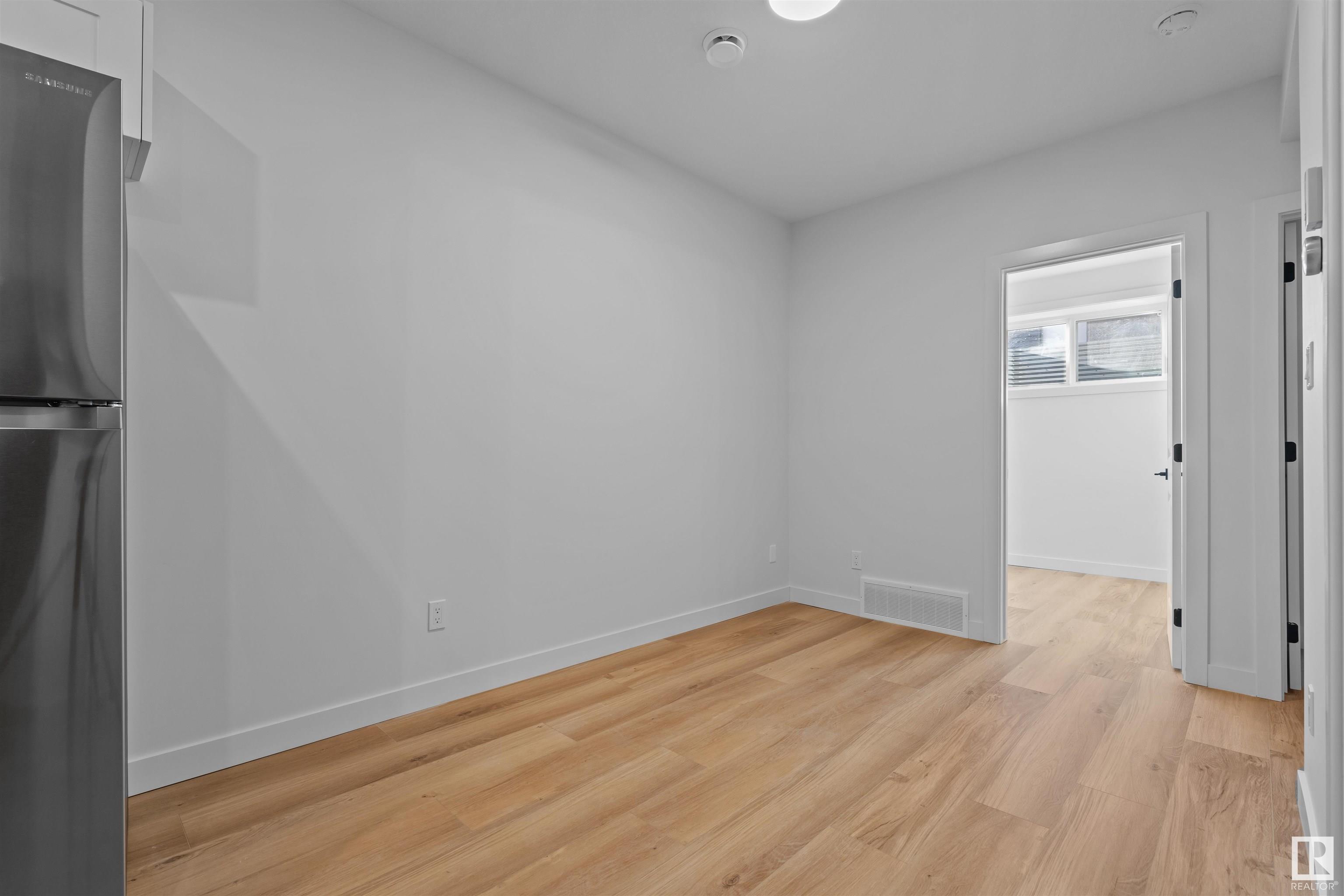 Photo 18 at 9638 109a Avenue Nw, Mccauley, Edmonton