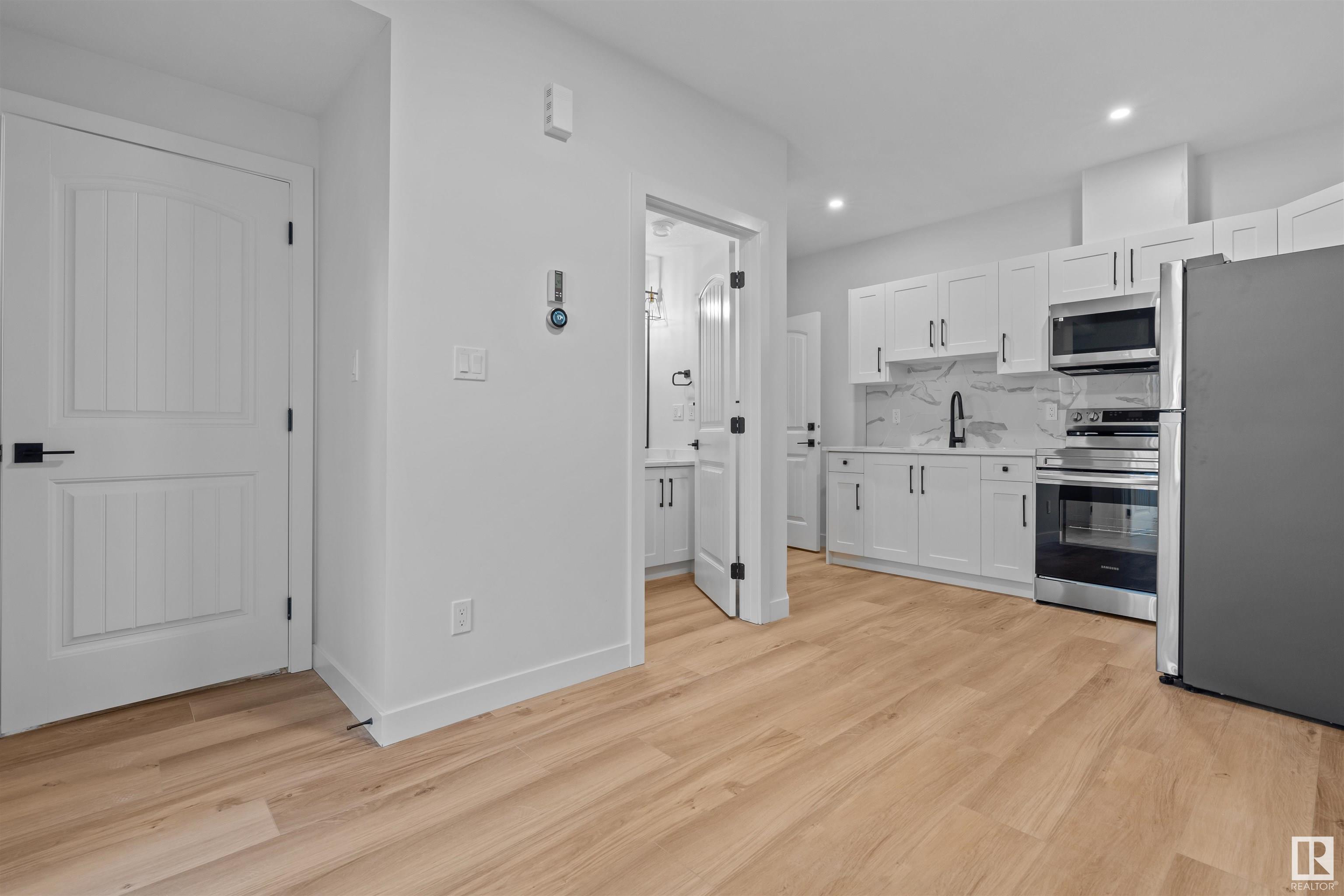 Photo 19 at 9638 109a Avenue Nw, Mccauley, Edmonton