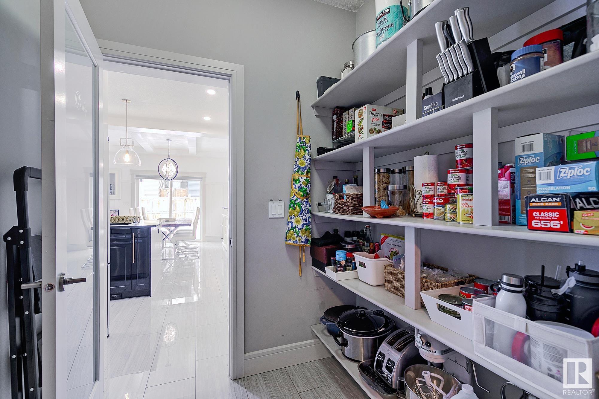      3366 CHICKADEE DR NW , Edmonton,  ,T5V 1T7 ;  Listing Number: MLS E4420147