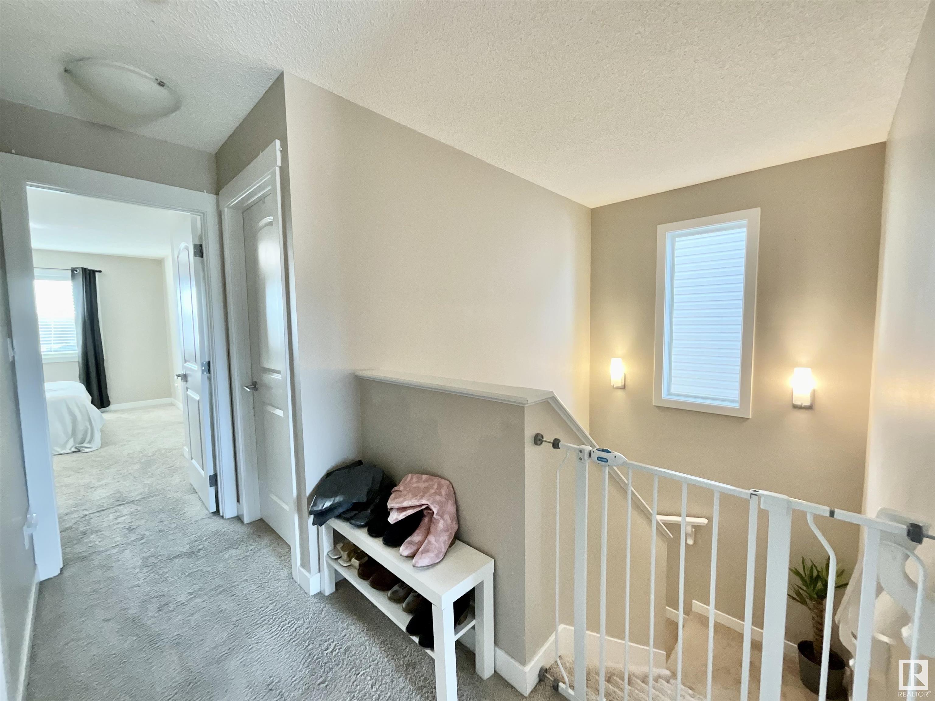      9747 221 ST NW , Edmonton,  ,T5T 4H7 ;  Listing Number: MLS E4420159