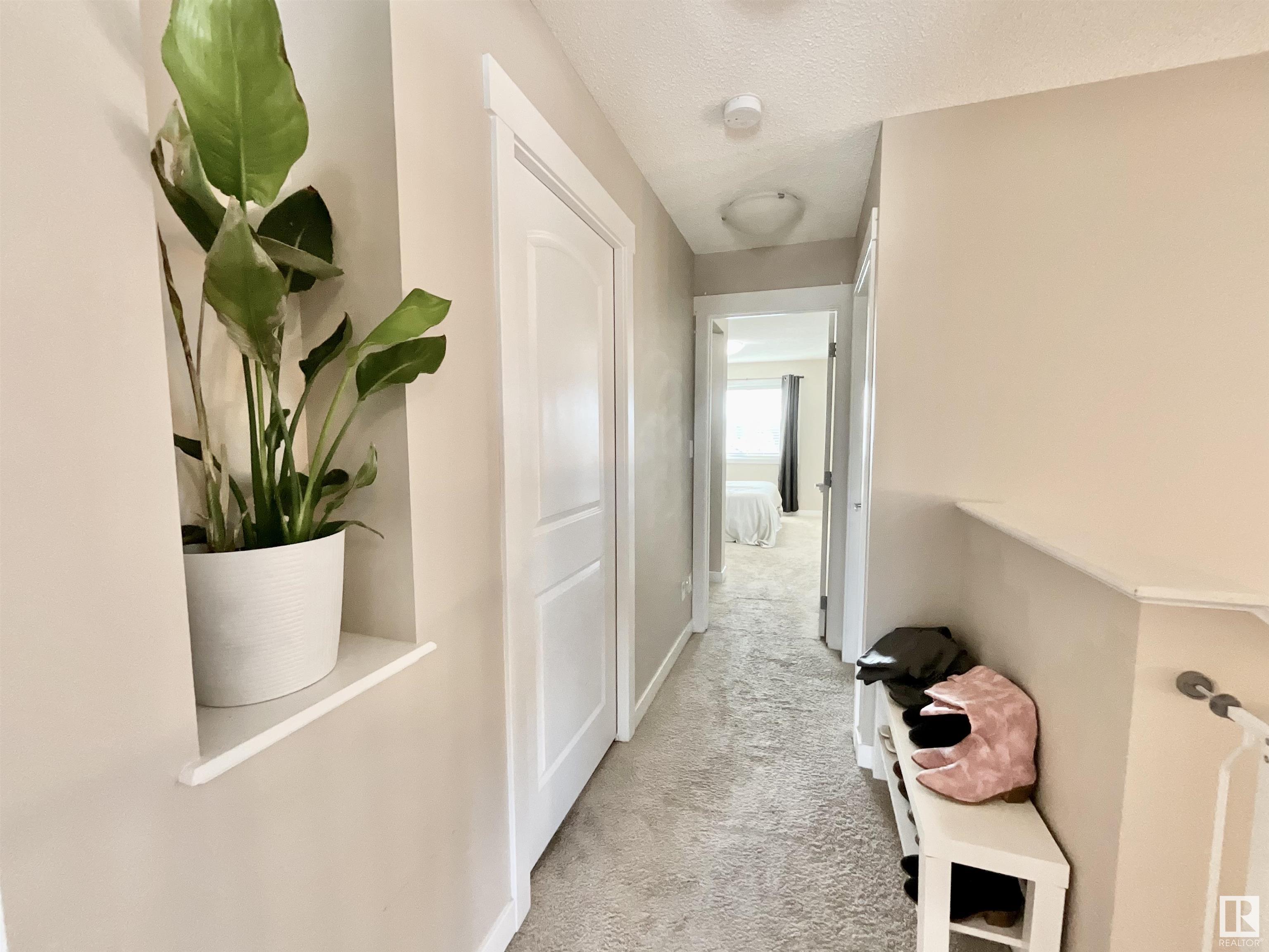      9747 221 ST NW , Edmonton,  ,T5T 4H7 ;  Listing Number: MLS E4420159