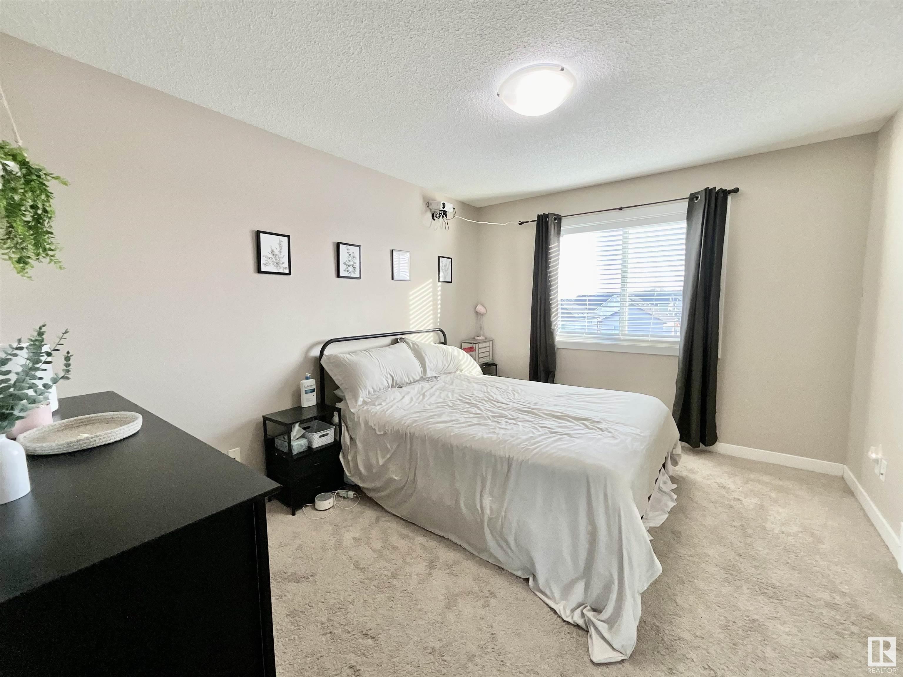      9747 221 ST NW , Edmonton,  ,T5T 4H7 ;  Listing Number: MLS E4420159