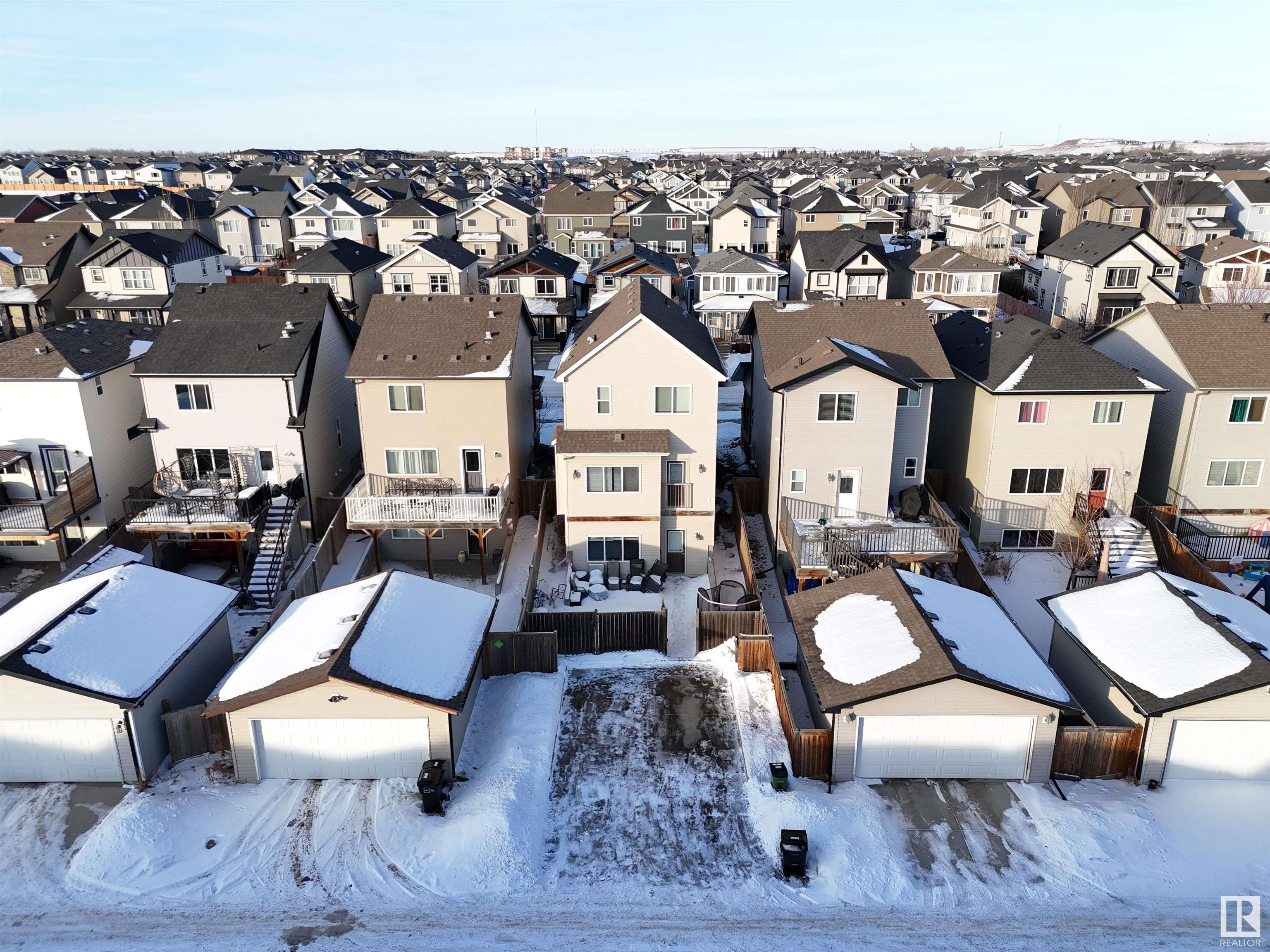      9747 221 ST NW , Edmonton,  ,T5T 4H7 ;  Listing Number: MLS E4420159