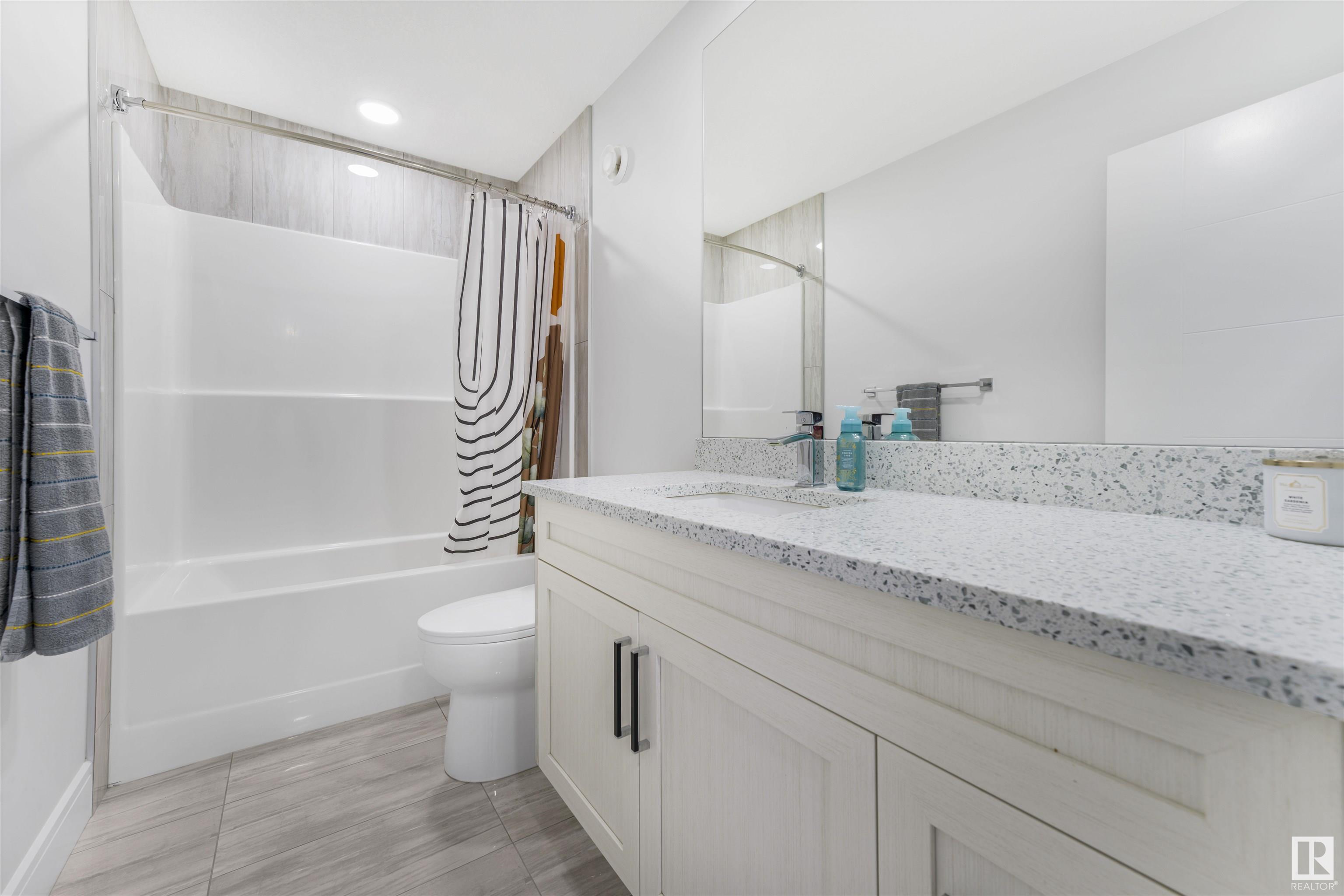      5844 KOOTOOK LI SW , Edmonton,  ,T6W 4K5 ;  Listing Number: MLS E4420171