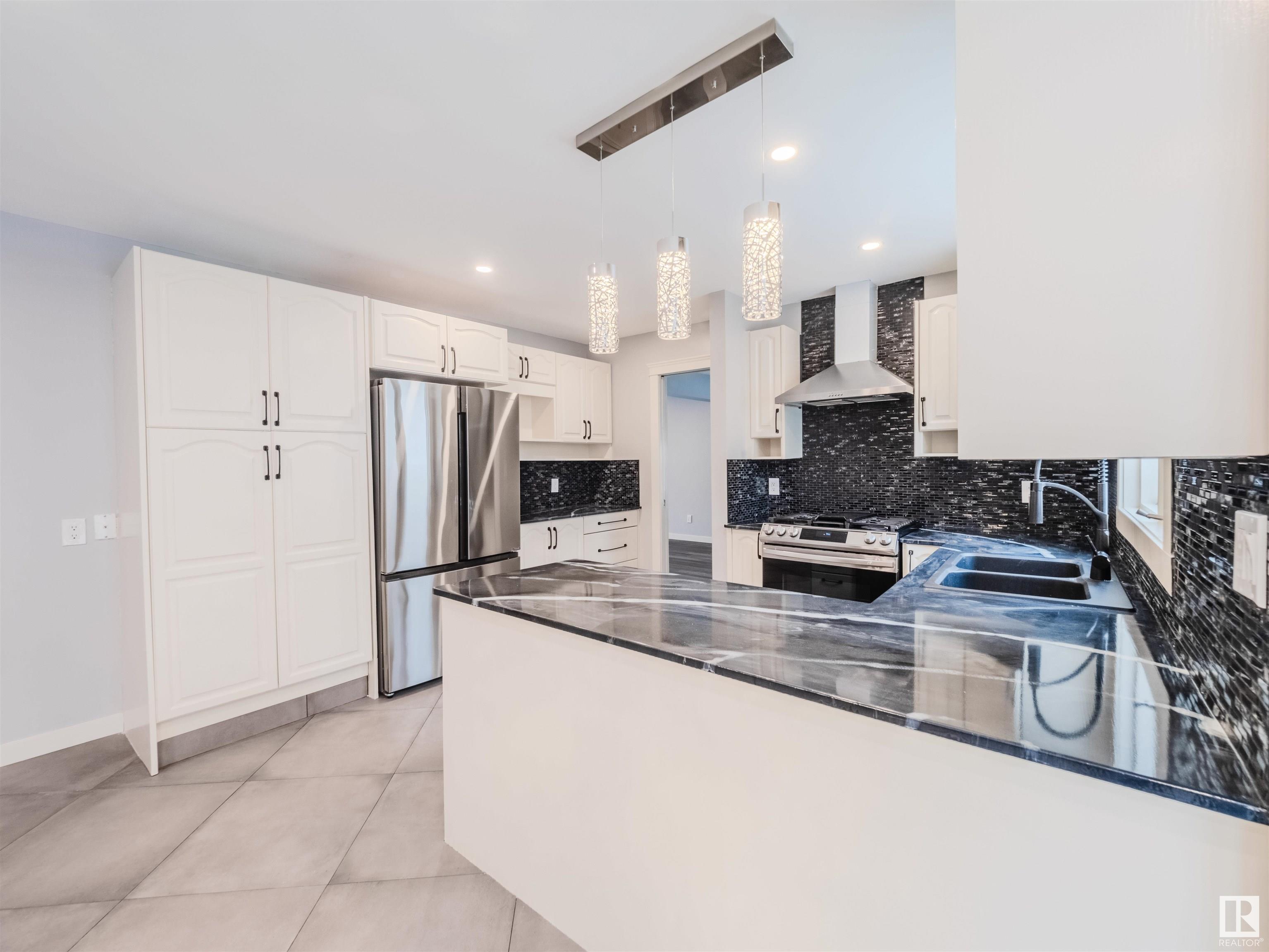      228 WHISTON RD NW , Edmonton,  ,T6M 2H6 ;  Listing Number: MLS E4420172