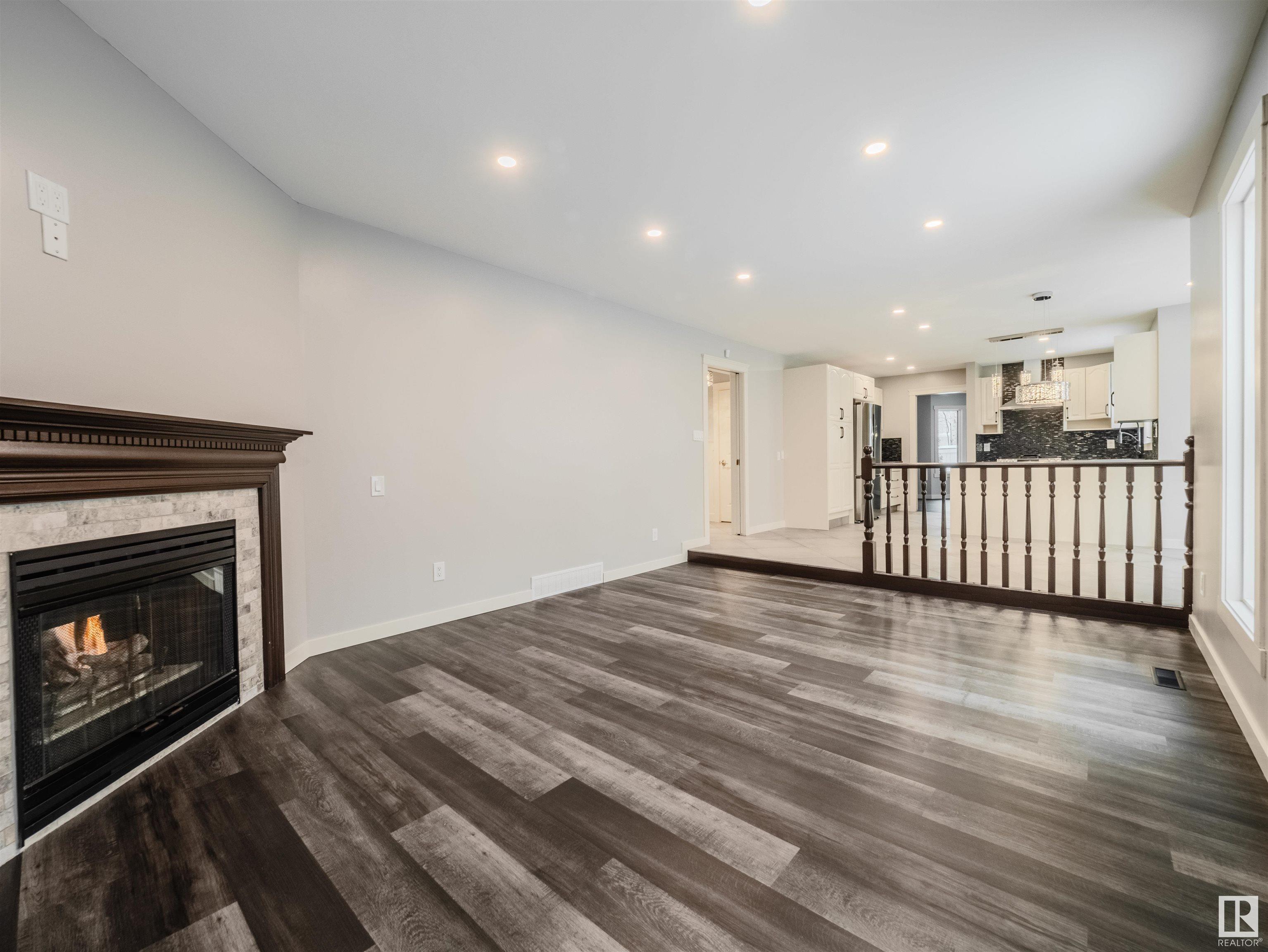      228 WHISTON RD NW , Edmonton,  ,T6M 2H6 ;  Listing Number: MLS E4420172