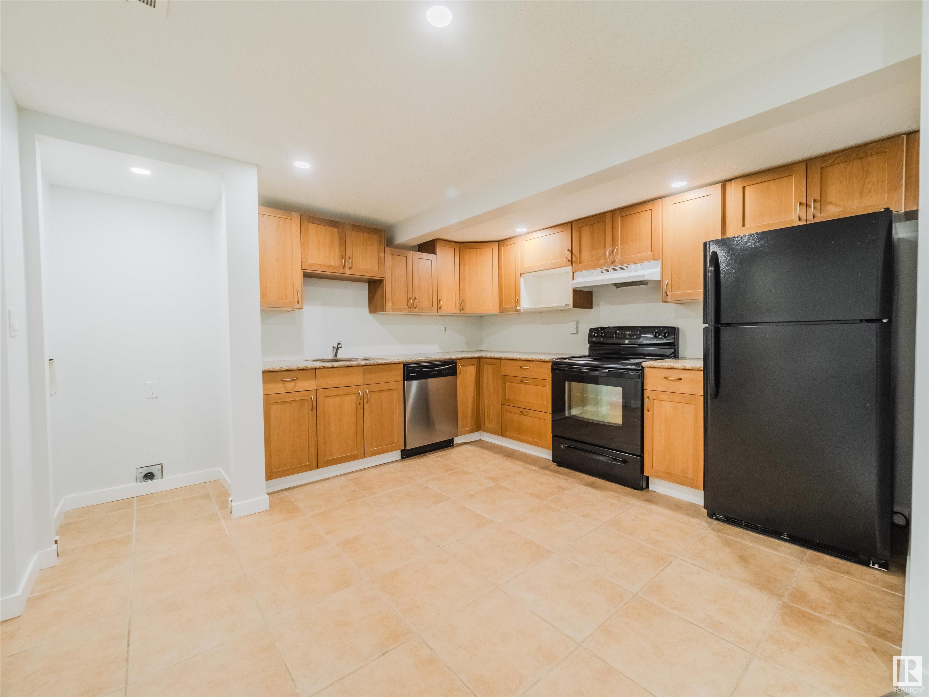      228 WHISTON RD NW , Edmonton,  ,T6M 2H6 ;  Listing Number: MLS E4420172