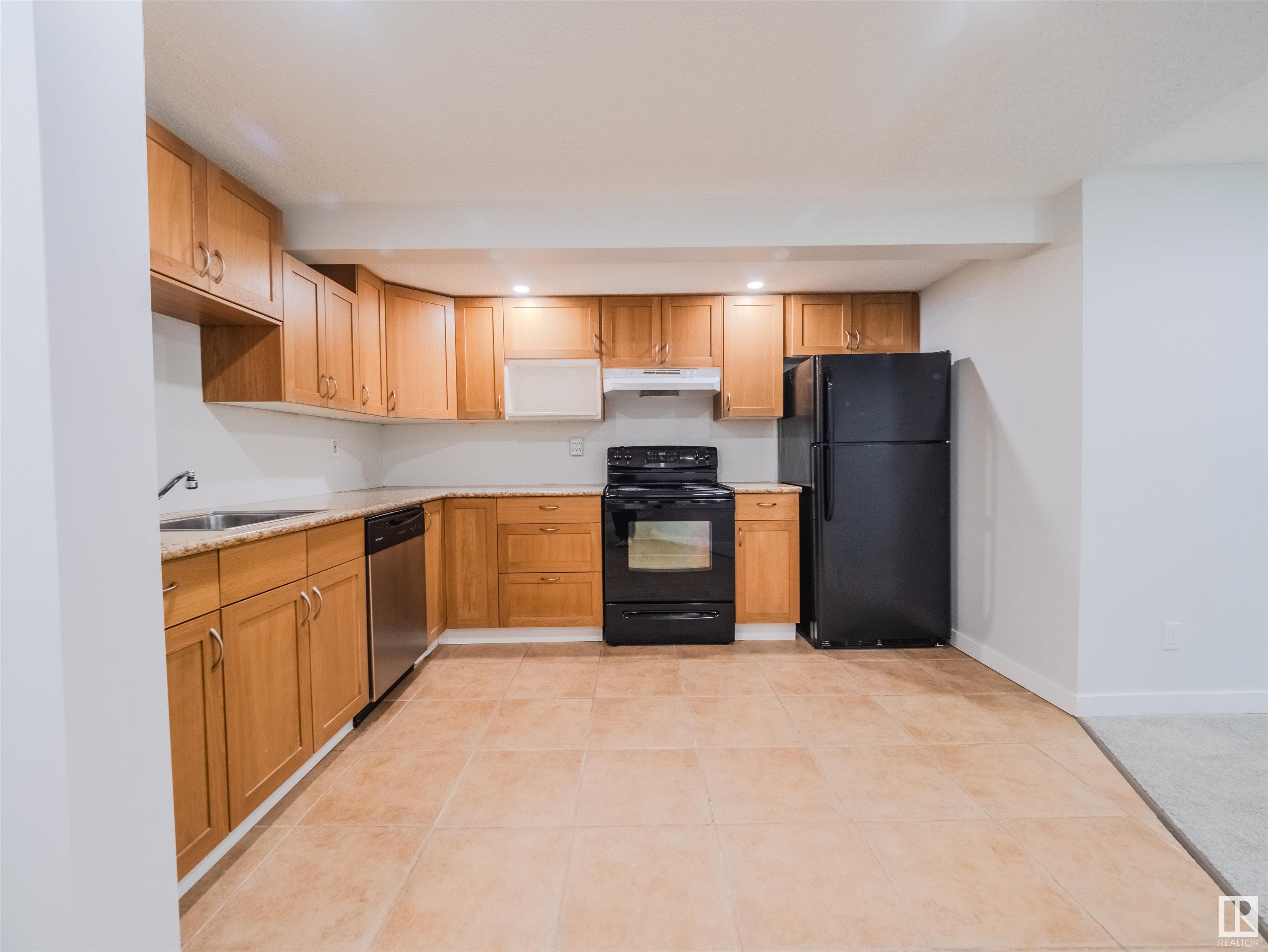      228 WHISTON RD NW , Edmonton,  ,T6M 2H6 ;  Listing Number: MLS E4420172
