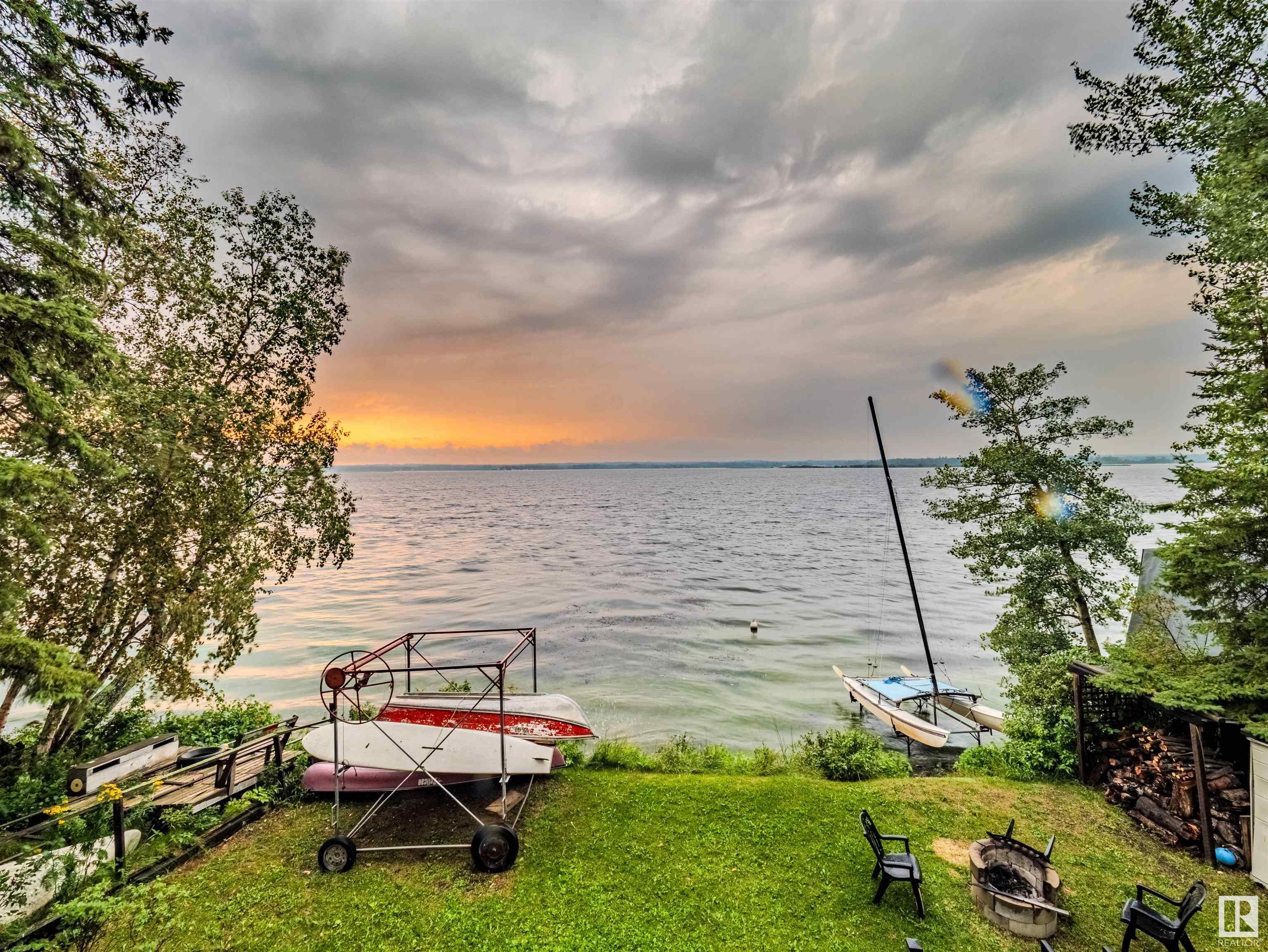      13 FIR AV , Rural Lac Ste. Anne County,  ,T0E 0L0 ;  Listing Number: MLS E4420177