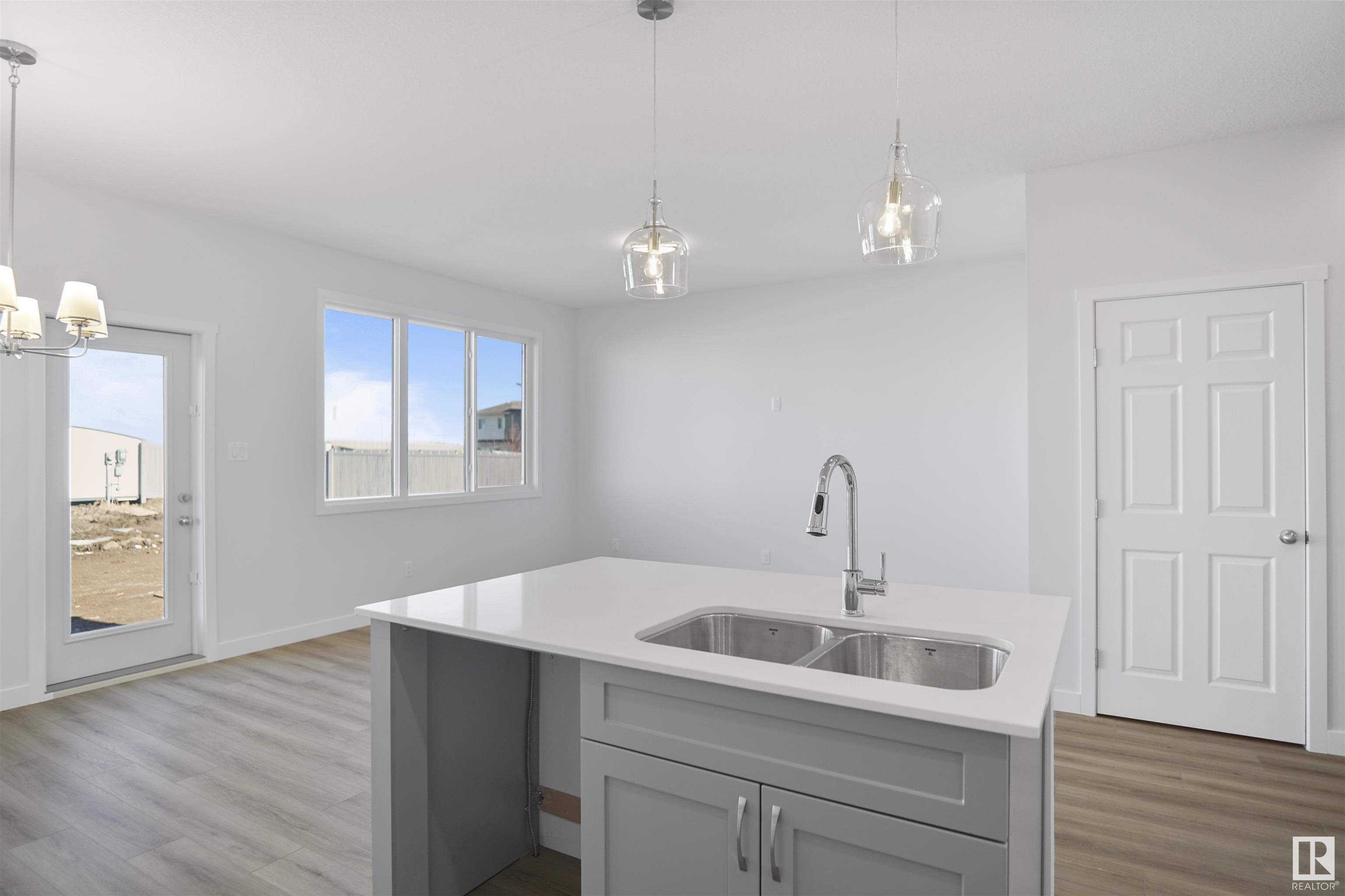      4682 177 AV NW , Edmonton,  ,T5Y 4B7 ;  Listing Number: MLS E4420180