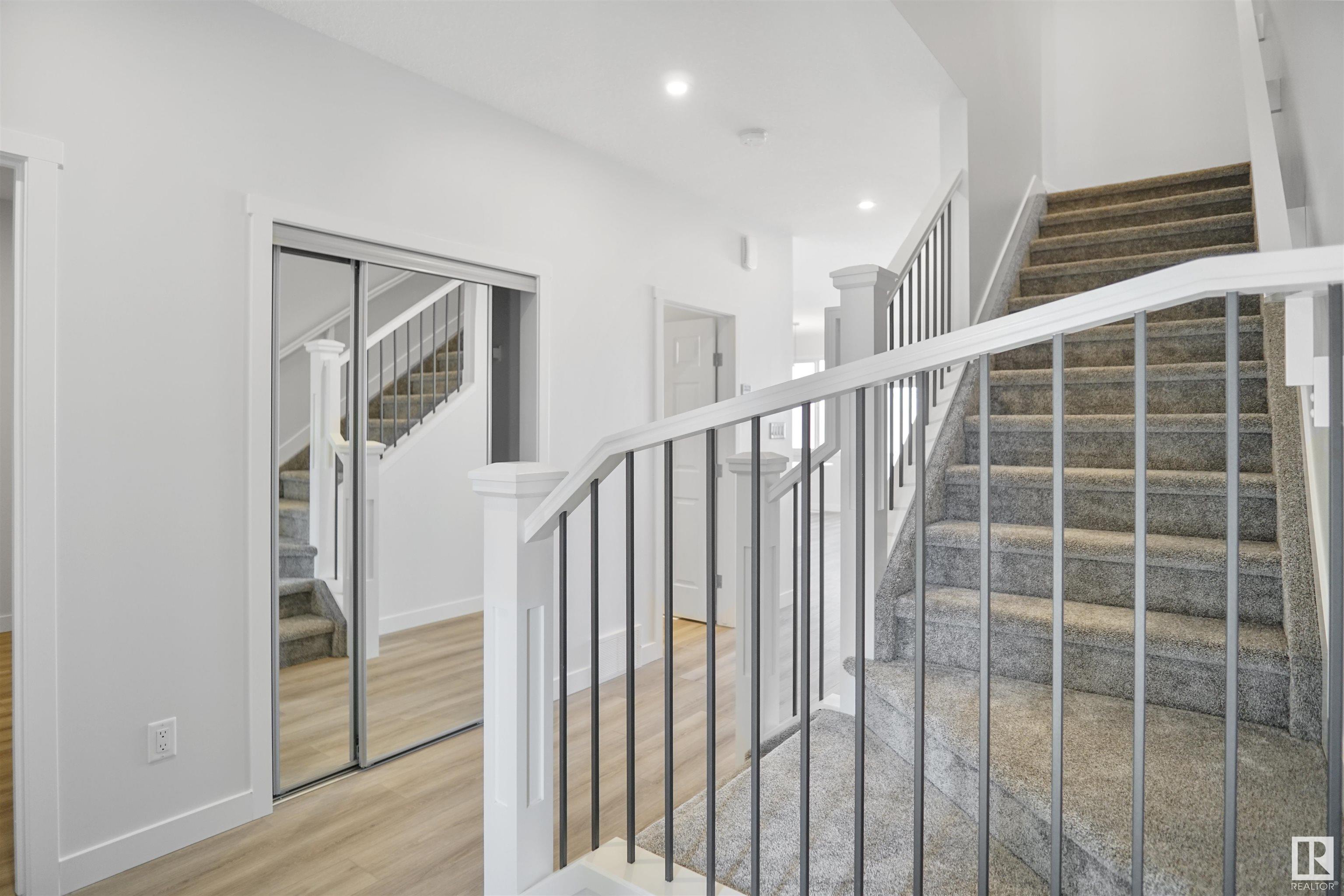      4682 177 AV NW , Edmonton,  ,T5Y 4B7 ;  Listing Number: MLS E4420180