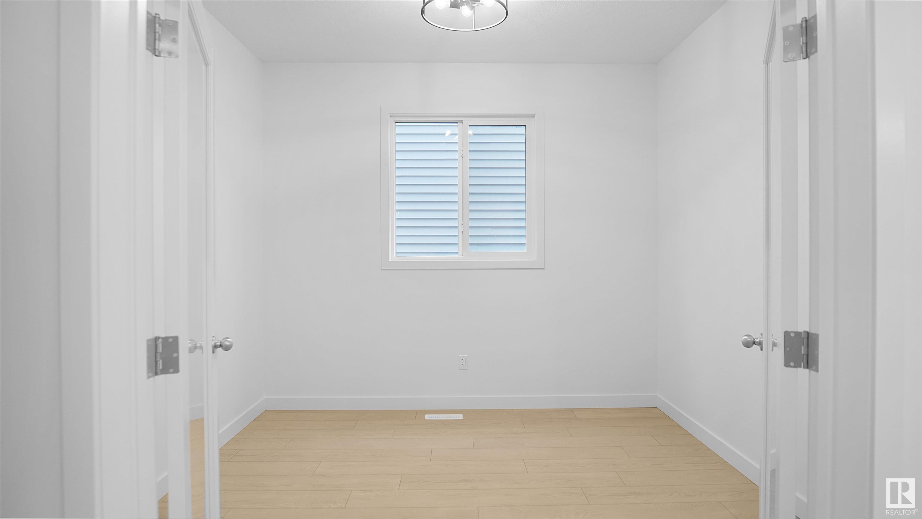      5123 Kinney WY SW , Edmonton,  ,T6W 2J2 ;  Listing Number: MLS E4420181