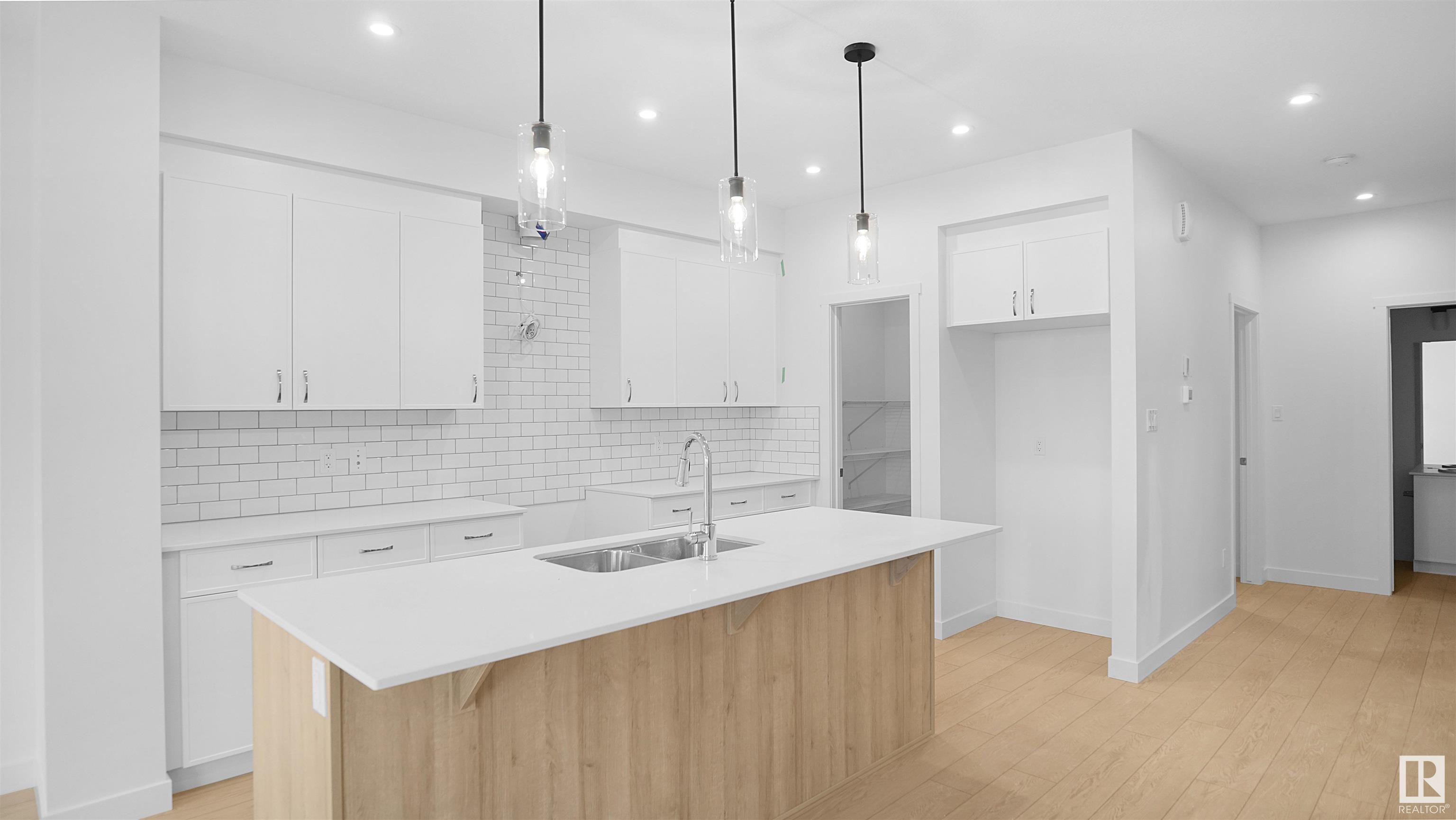      5123 Kinney WY SW , Edmonton,  ,T6W 2J2 ;  Listing Number: MLS E4420181