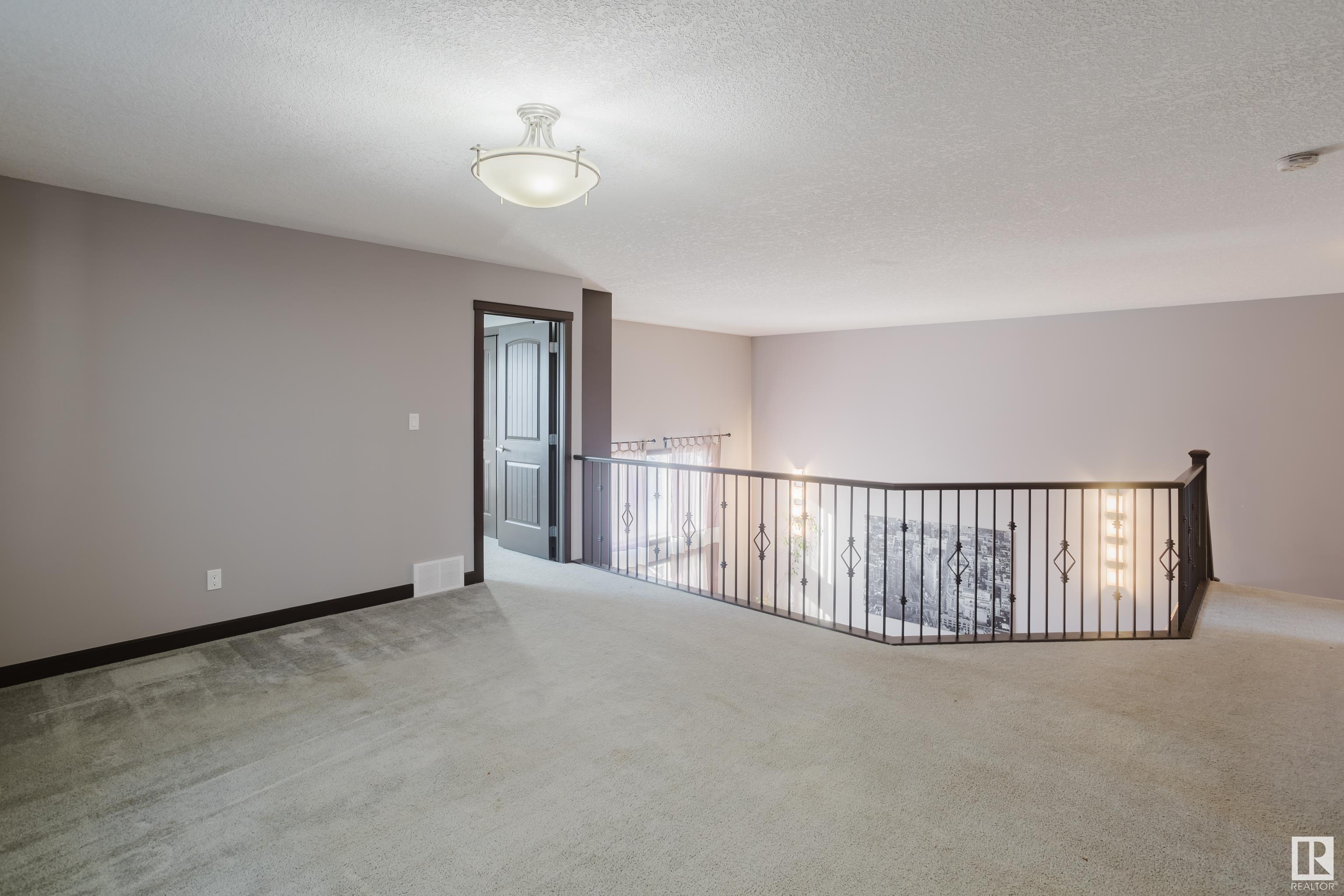      10 MERIDIAN CL , Stony Plain,  ,T7Z 0B4 ;  Listing Number: MLS E4420186