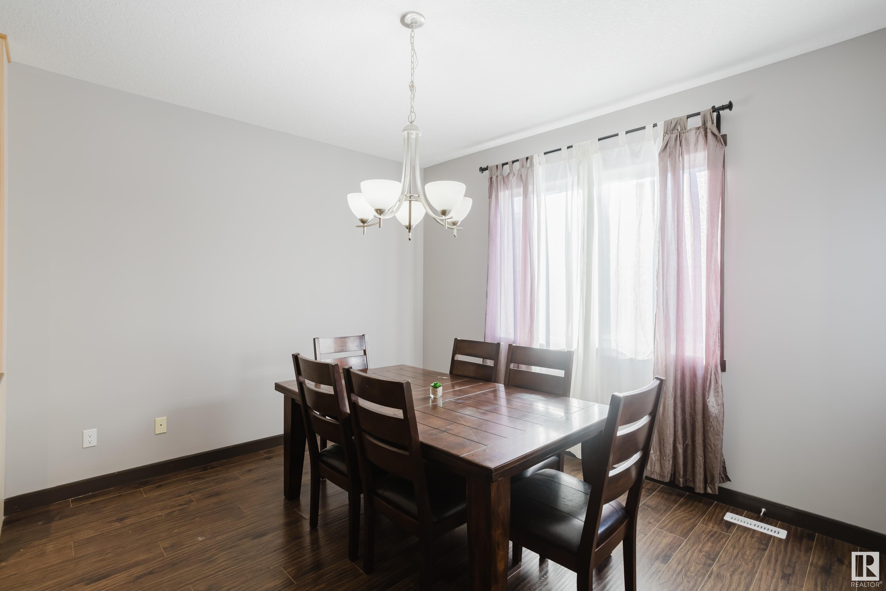     10 MERIDIAN CL , Stony Plain,  ,T7Z 0B4 ;  Listing Number: MLS E4420186