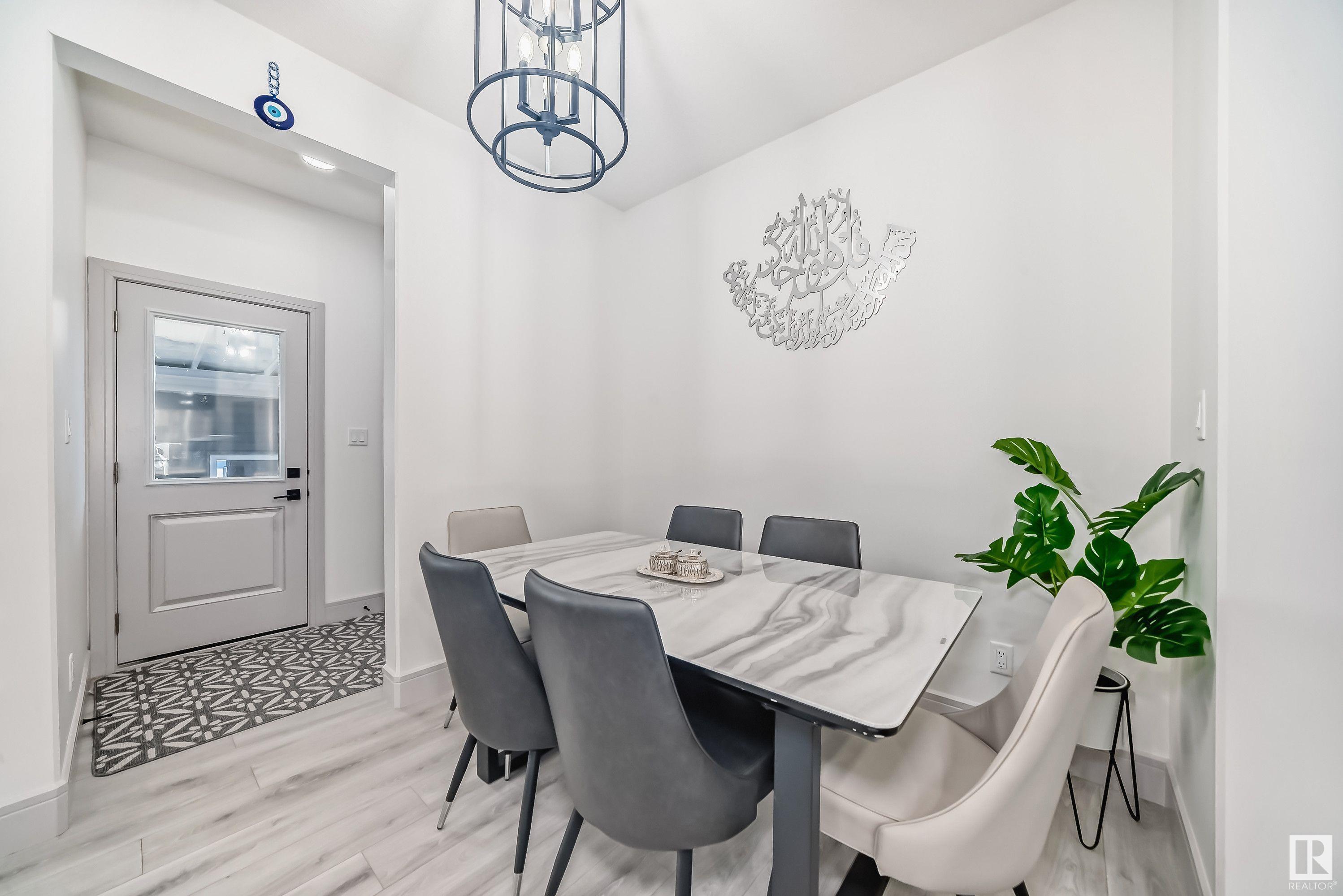      1716 25 ST NW , Edmonton,  ,T6T 2J1 ;  Listing Number: MLS E4420190