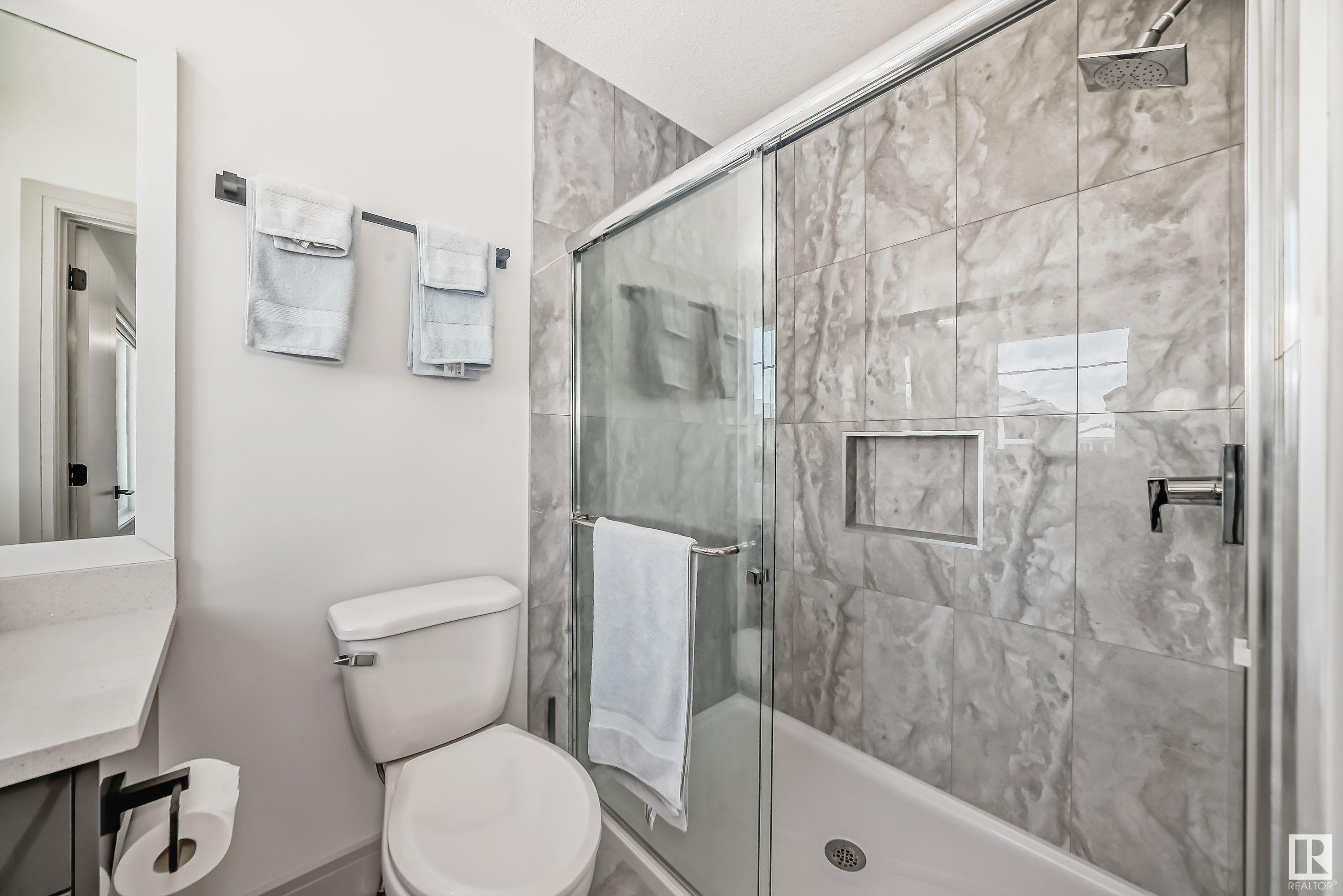      1716 25 ST NW , Edmonton,  ,T6T 2J1 ;  Listing Number: MLS E4420190