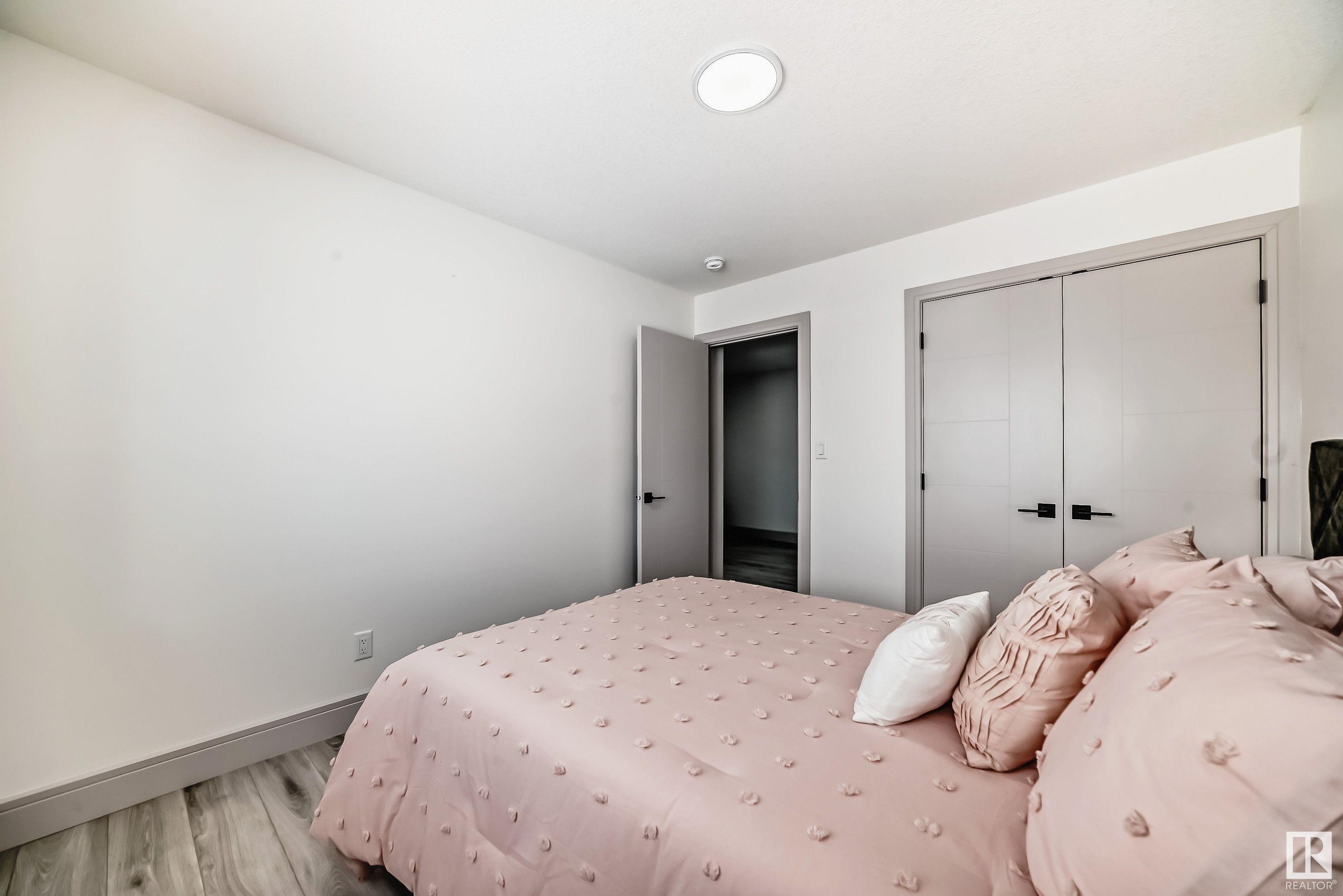      1716 25 ST NW , Edmonton,  ,T6T 2J1 ;  Listing Number: MLS E4420190