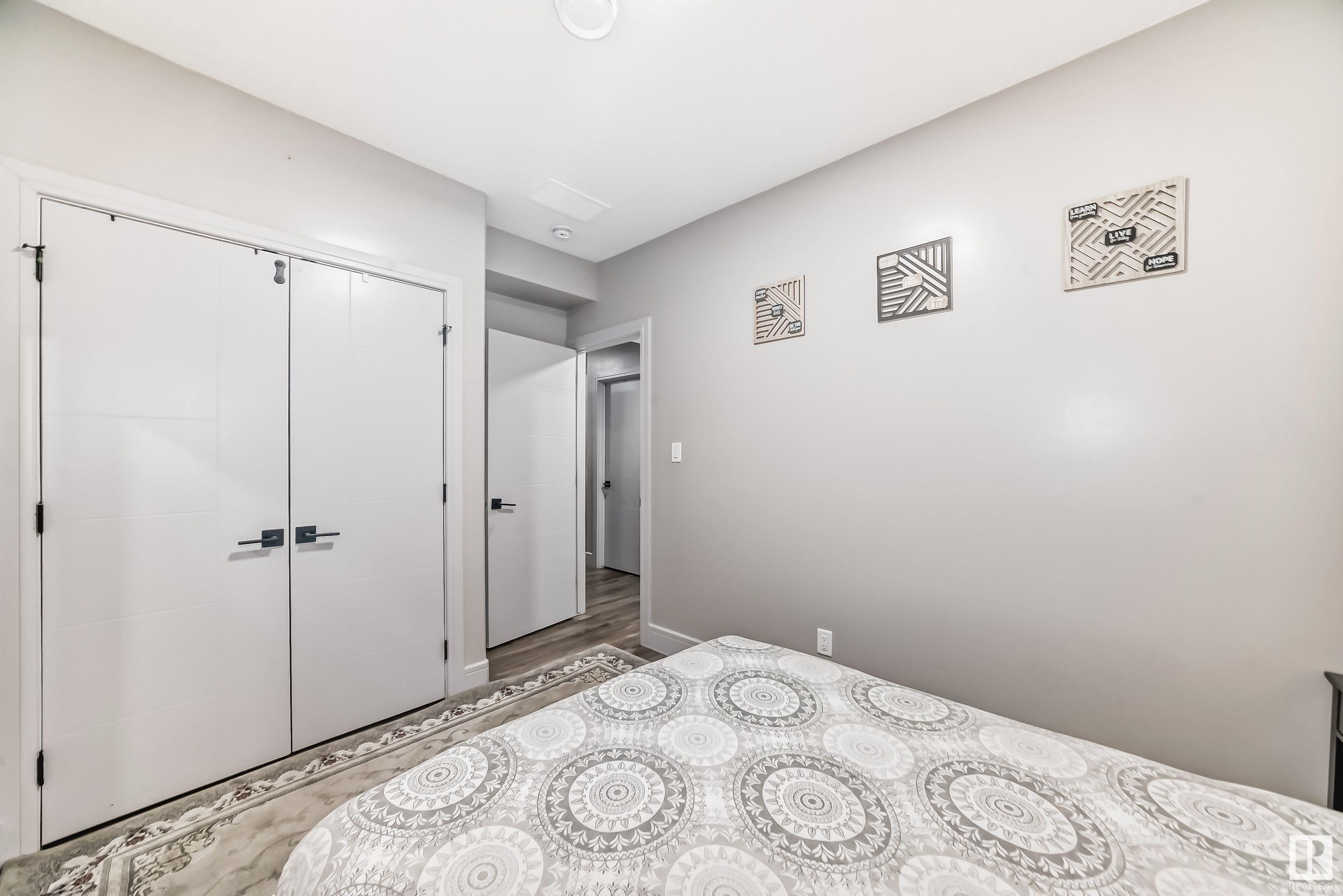      1716 25 ST NW , Edmonton,  ,T6T 2J1 ;  Listing Number: MLS E4420190