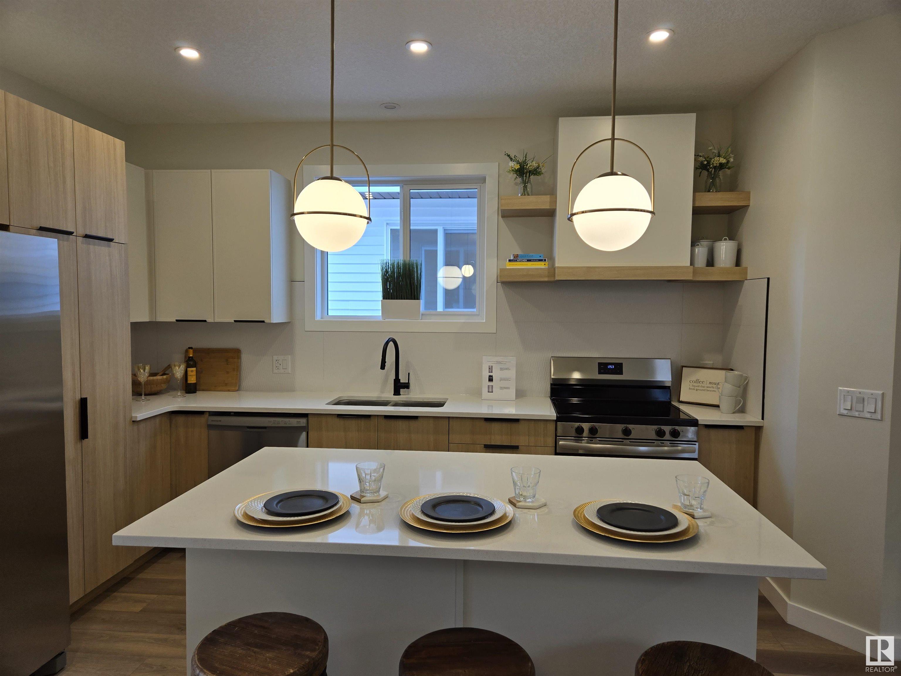      8543 89 ST NW , Edmonton,  ,T6C 3K4 ;  Listing Number: MLS E4420191