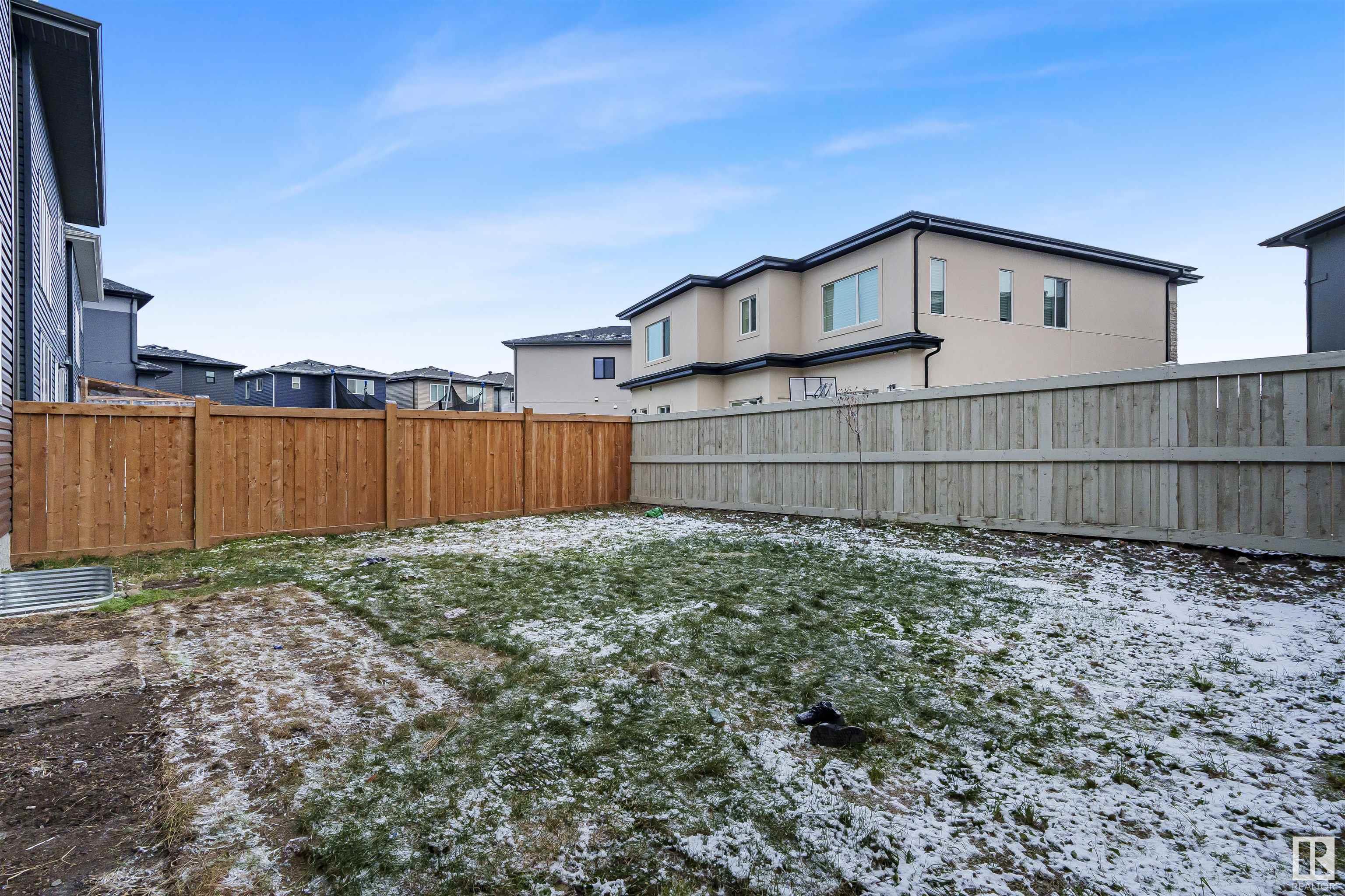      2104 18 AV NW , Edmonton,  ,T6T 2M8 ;  Listing Number: MLS E4420195