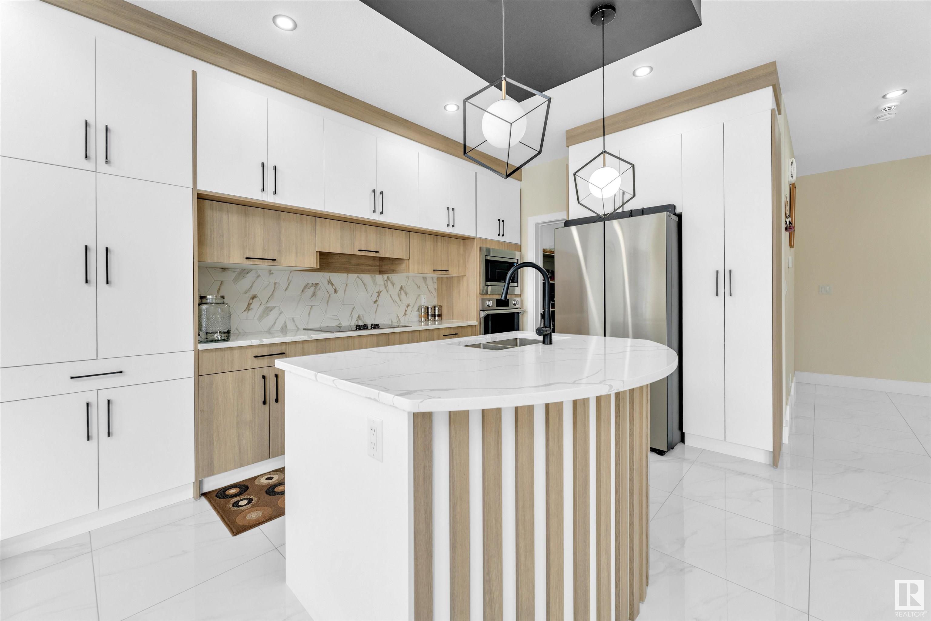      4202 38A ST , Beaumont,  ,T4X 0C4 ;  Listing Number: MLS E4420198