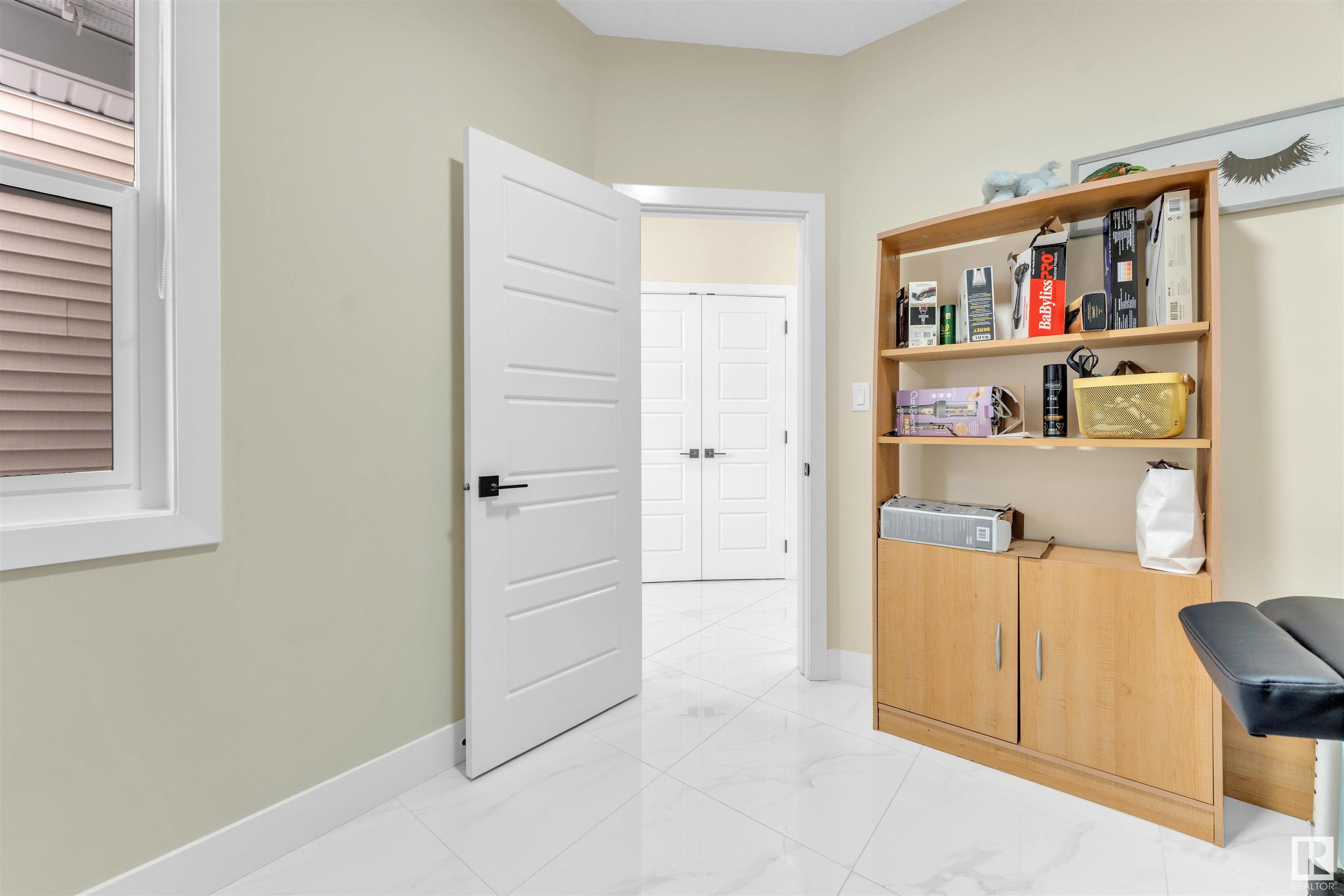      4202 38A ST , Beaumont,  ,T4X 0C4 ;  Listing Number: MLS E4420198