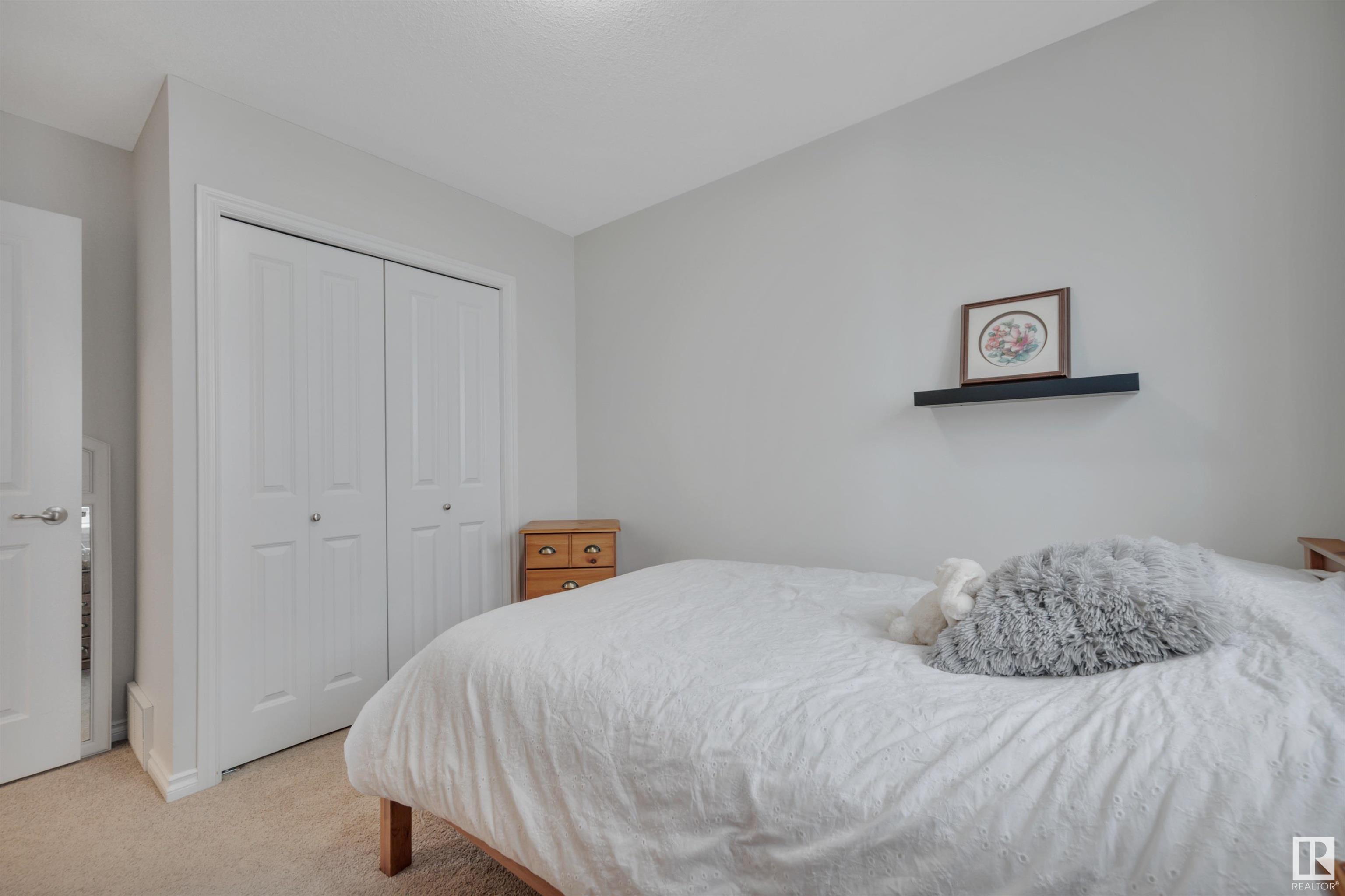      11 SELKIRK PL , Leduc,  ,T9E 0L4 ;  Listing Number: MLS E4420201