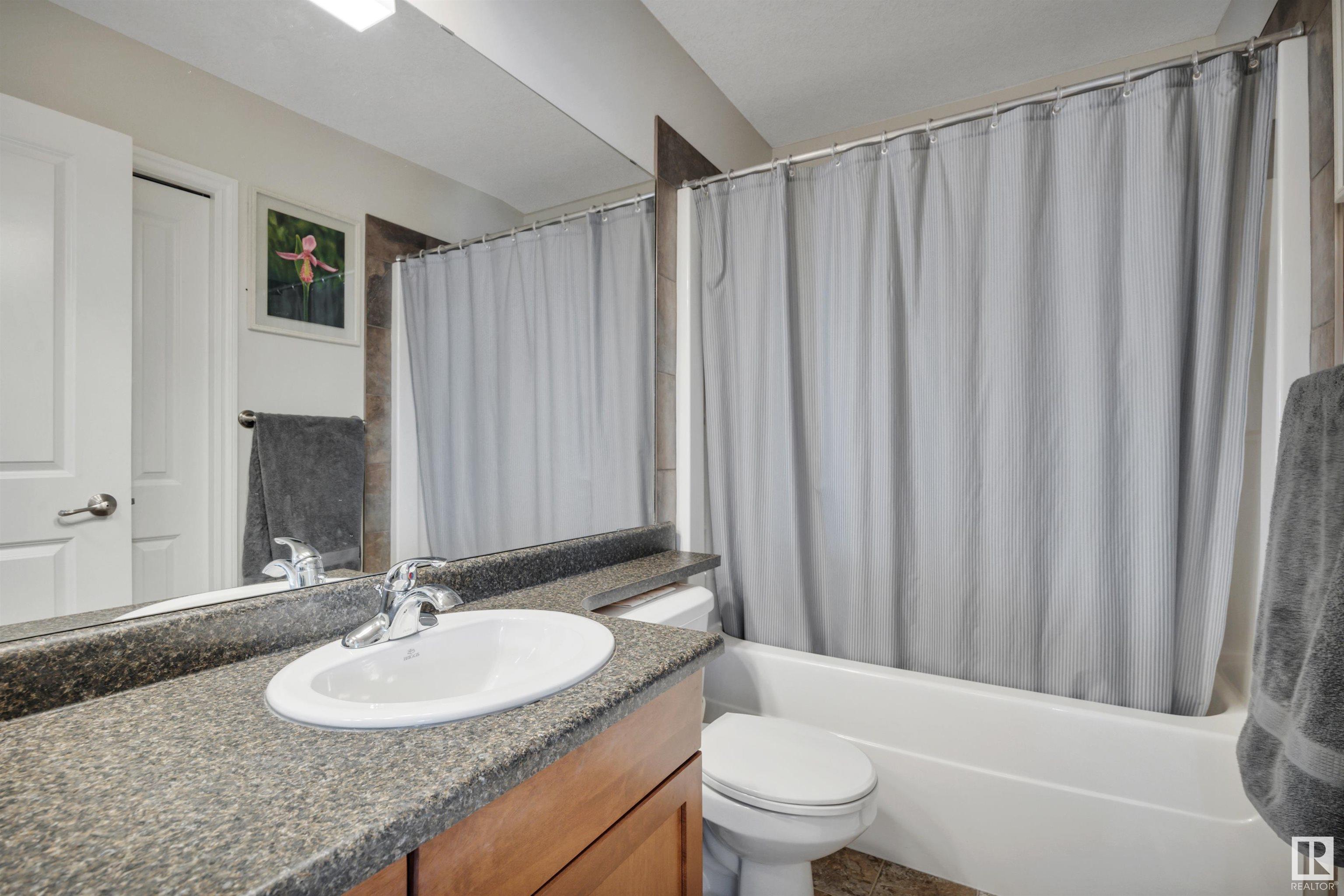      11 SELKIRK PL , Leduc,  ,T9E 0L4 ;  Listing Number: MLS E4420201