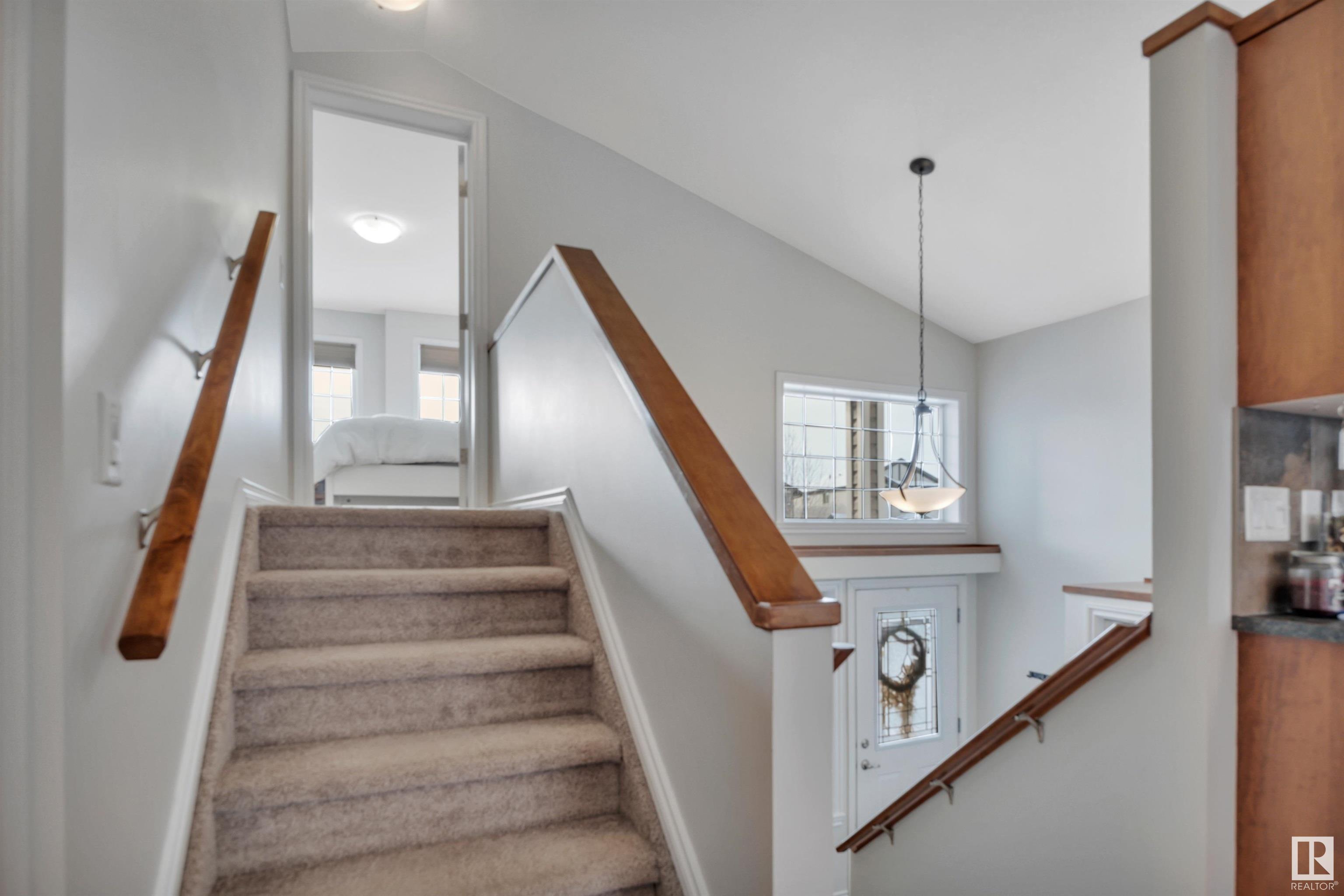      11 SELKIRK PL , Leduc,  ,T9E 0L4 ;  Listing Number: MLS E4420201