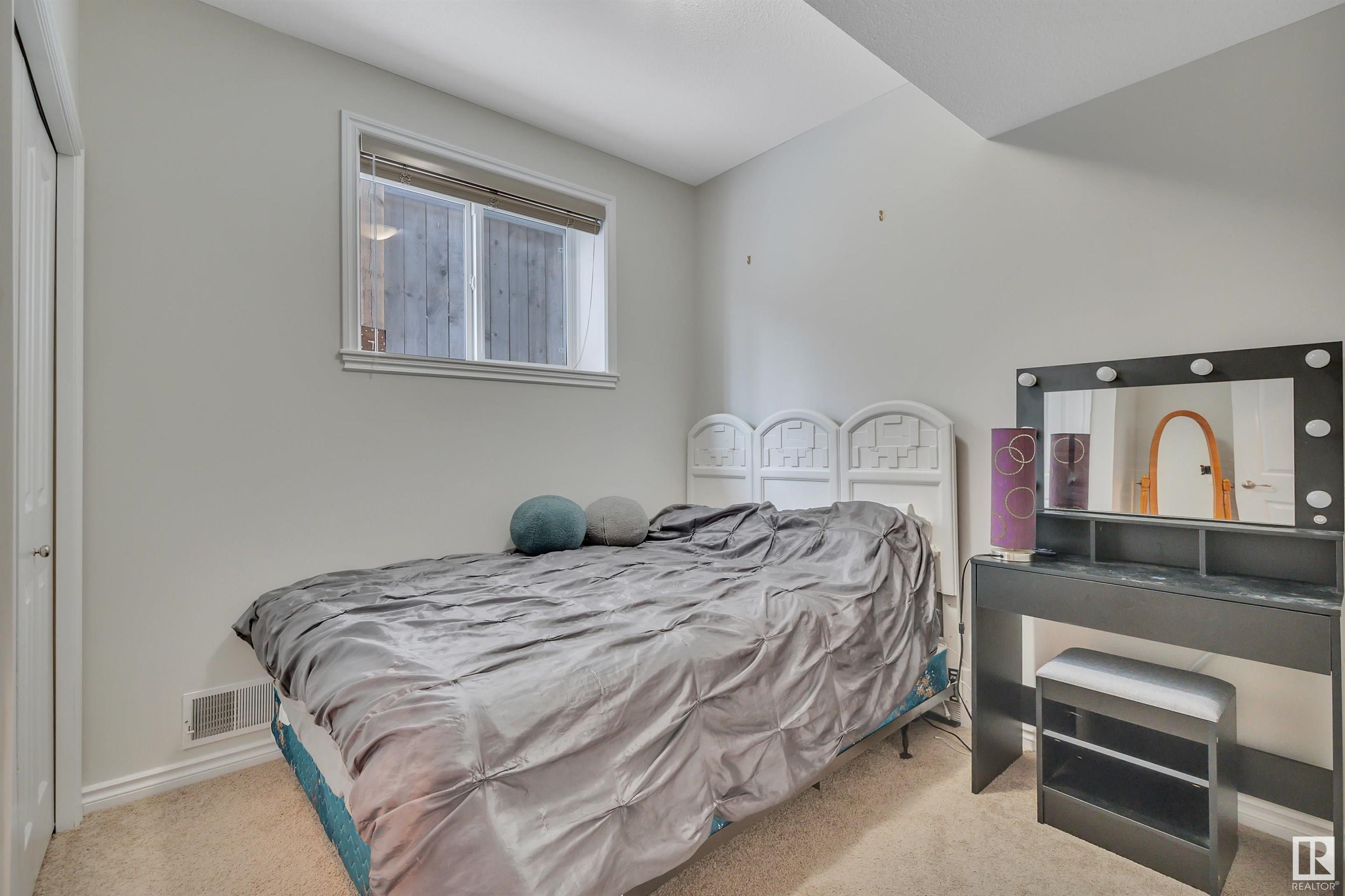      11 SELKIRK PL , Leduc,  ,T9E 0L4 ;  Listing Number: MLS E4420201