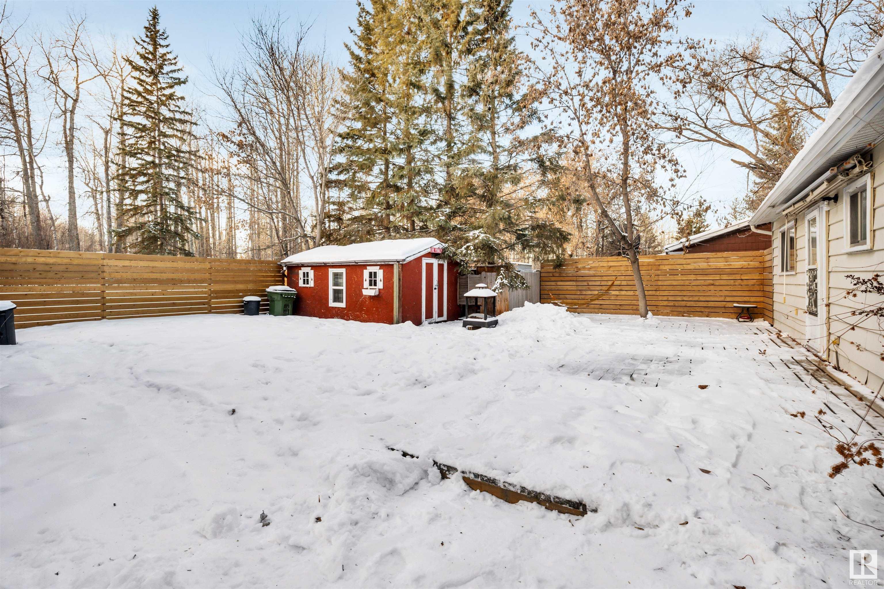      1 CEDAR AV , Rural Lac Ste. Anne County,  ,T0E 0L0 ;  Listing Number: MLS E4420202