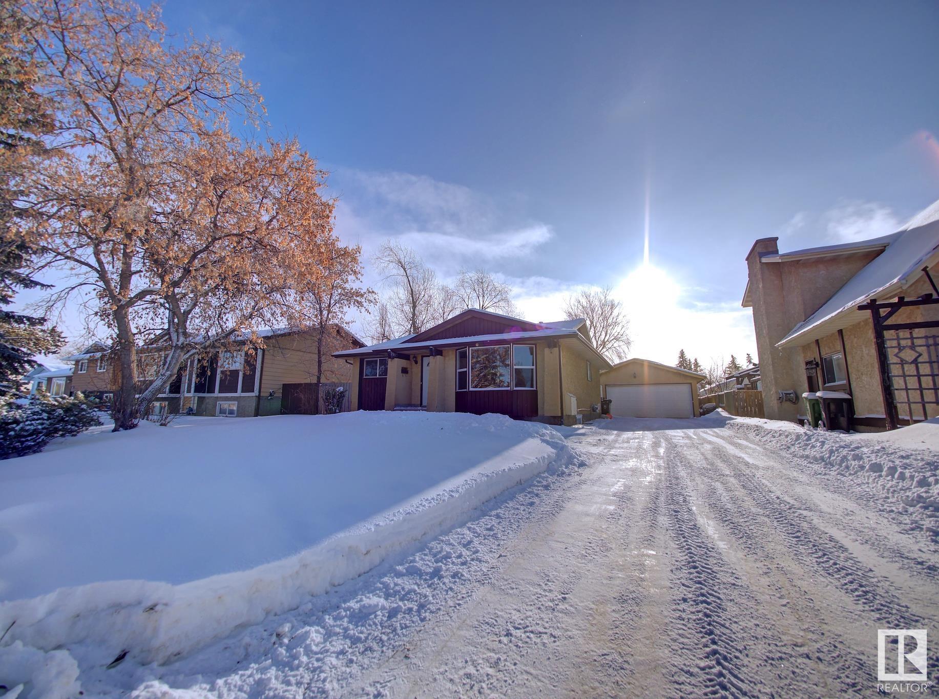      7905 96 AV , Fort Saskatchewan,  ,T8L 3G5 ;  Listing Number: MLS E4420212
