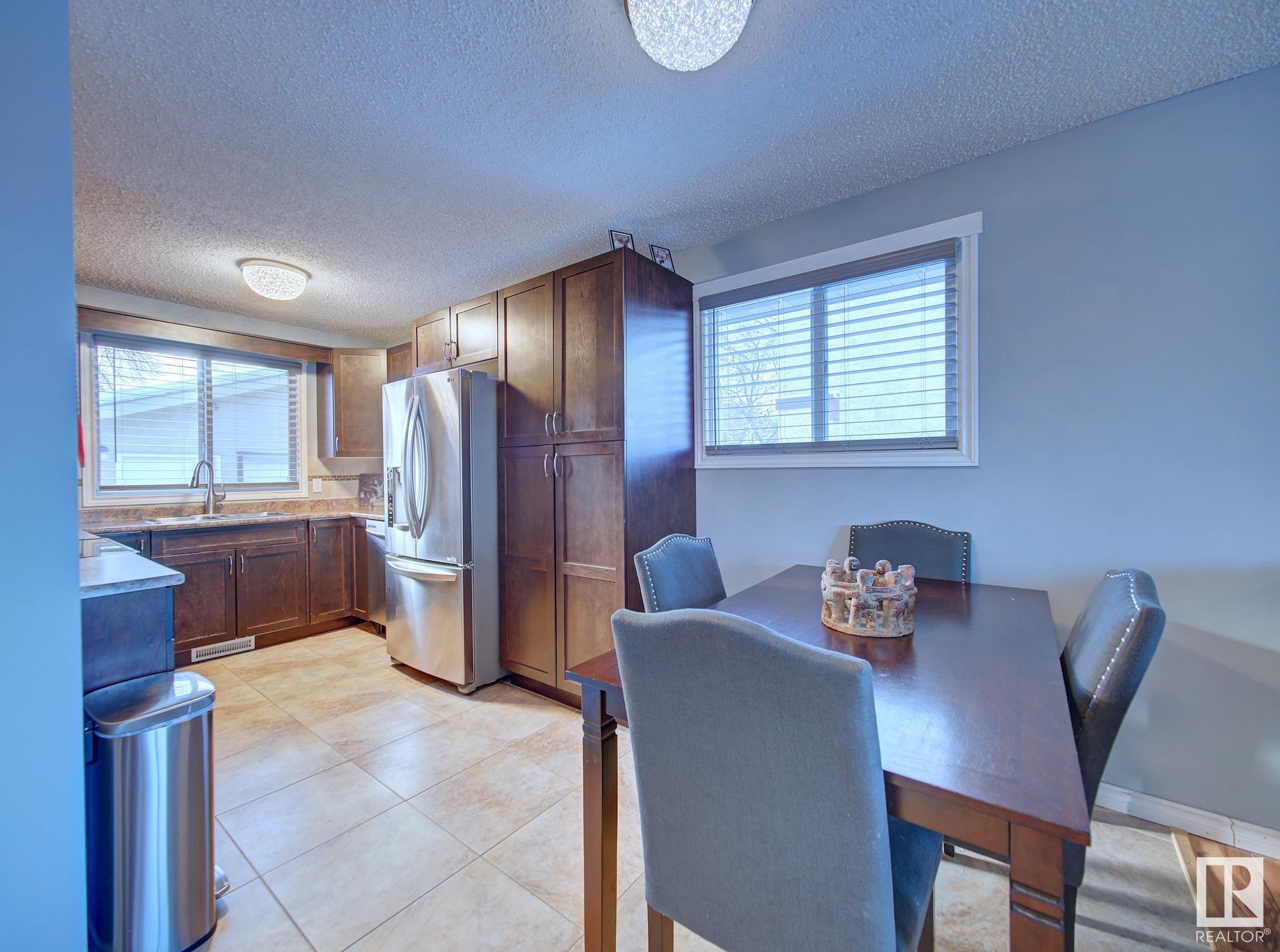      7905 96 AV , Fort Saskatchewan,  ,T8L 3G5 ;  Listing Number: MLS E4420212