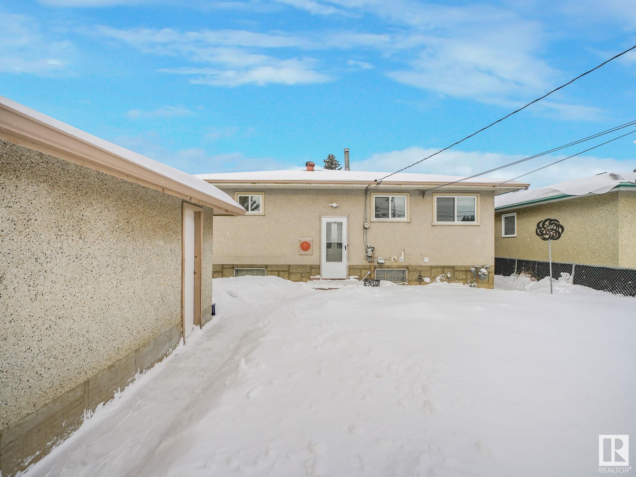      6103 132 AV NW , Edmonton,  ,T5A 0J8 ;  Listing Number: MLS E4420216