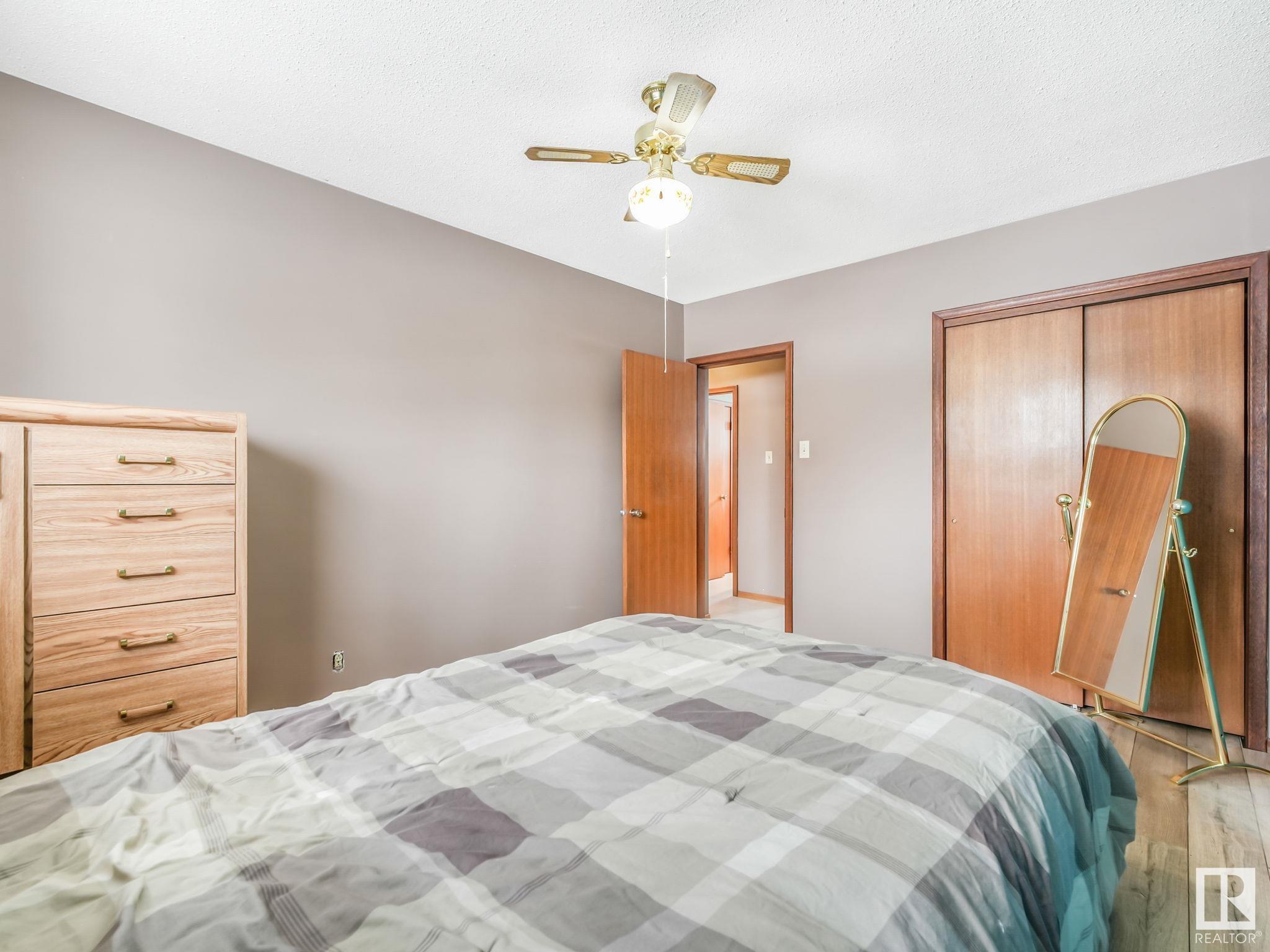      6103 132 AV NW , Edmonton,  ,T5A 0J8 ;  Listing Number: MLS E4420216