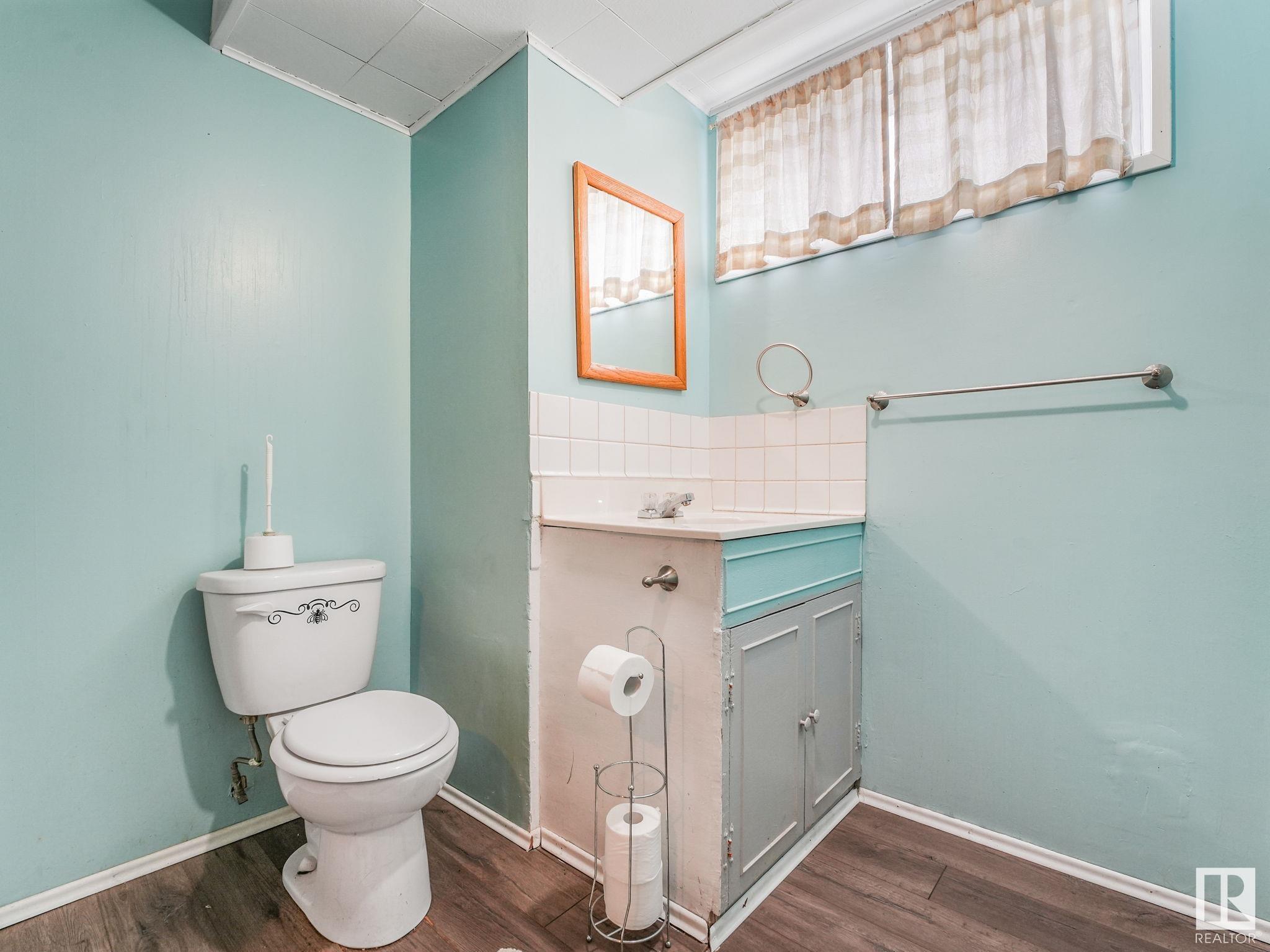      6103 132 AV NW , Edmonton,  ,T5A 0J8 ;  Listing Number: MLS E4420216