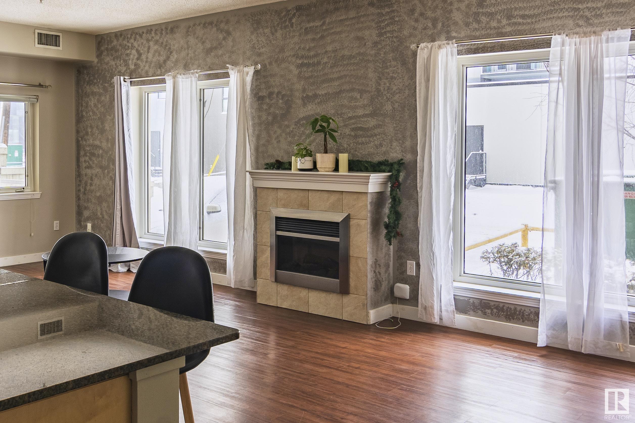      #111 10333 112 ST NW , Edmonton,  ,T5K 0B4 ;  Listing Number: MLS E4420221