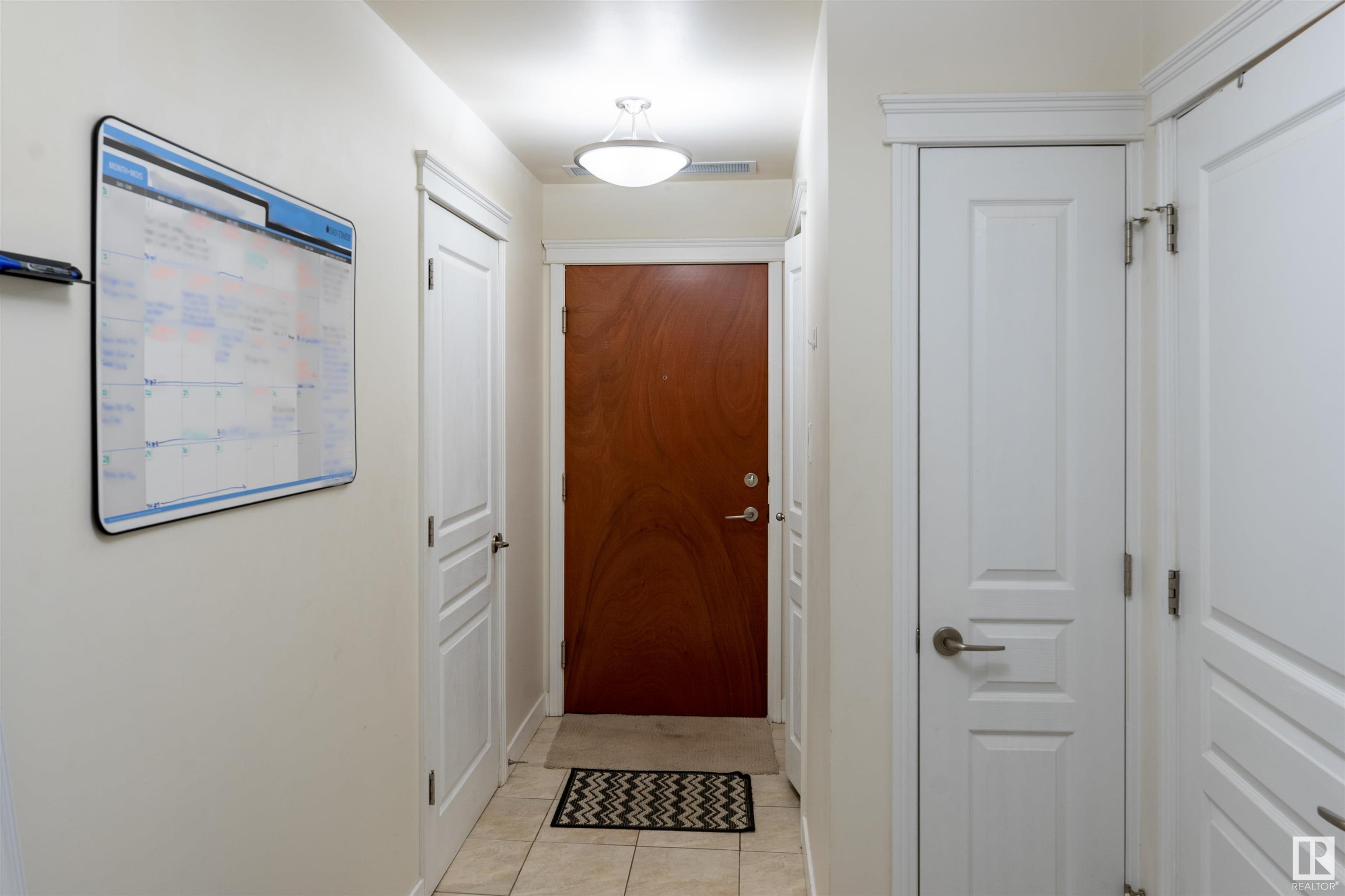      #112 10333 112 ST NW , Edmonton,  ,T5K 0B4 ;  Listing Number: MLS E4420223