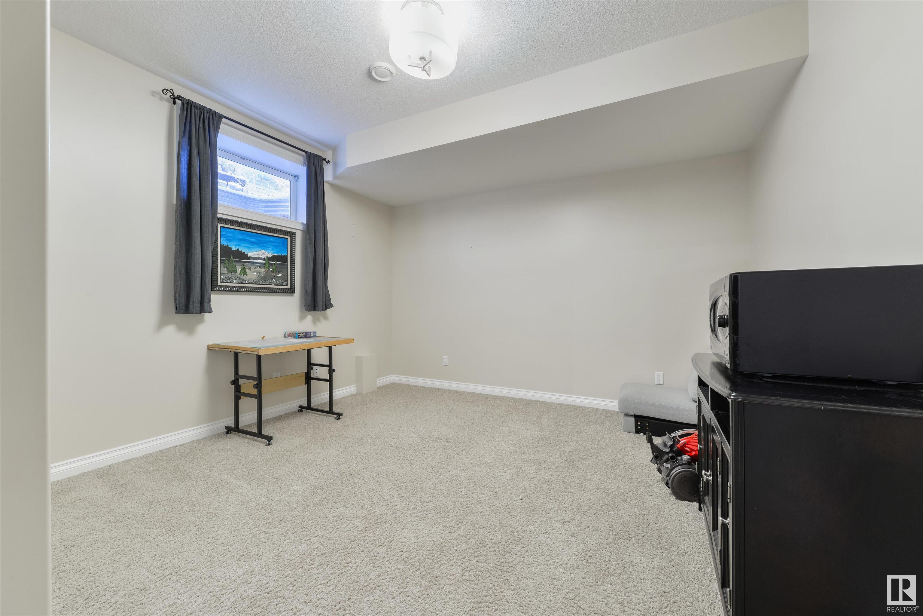      25 DILLON BA , Spruce Grove,  ,T7X 0E5 ;  Listing Number: MLS E4420227