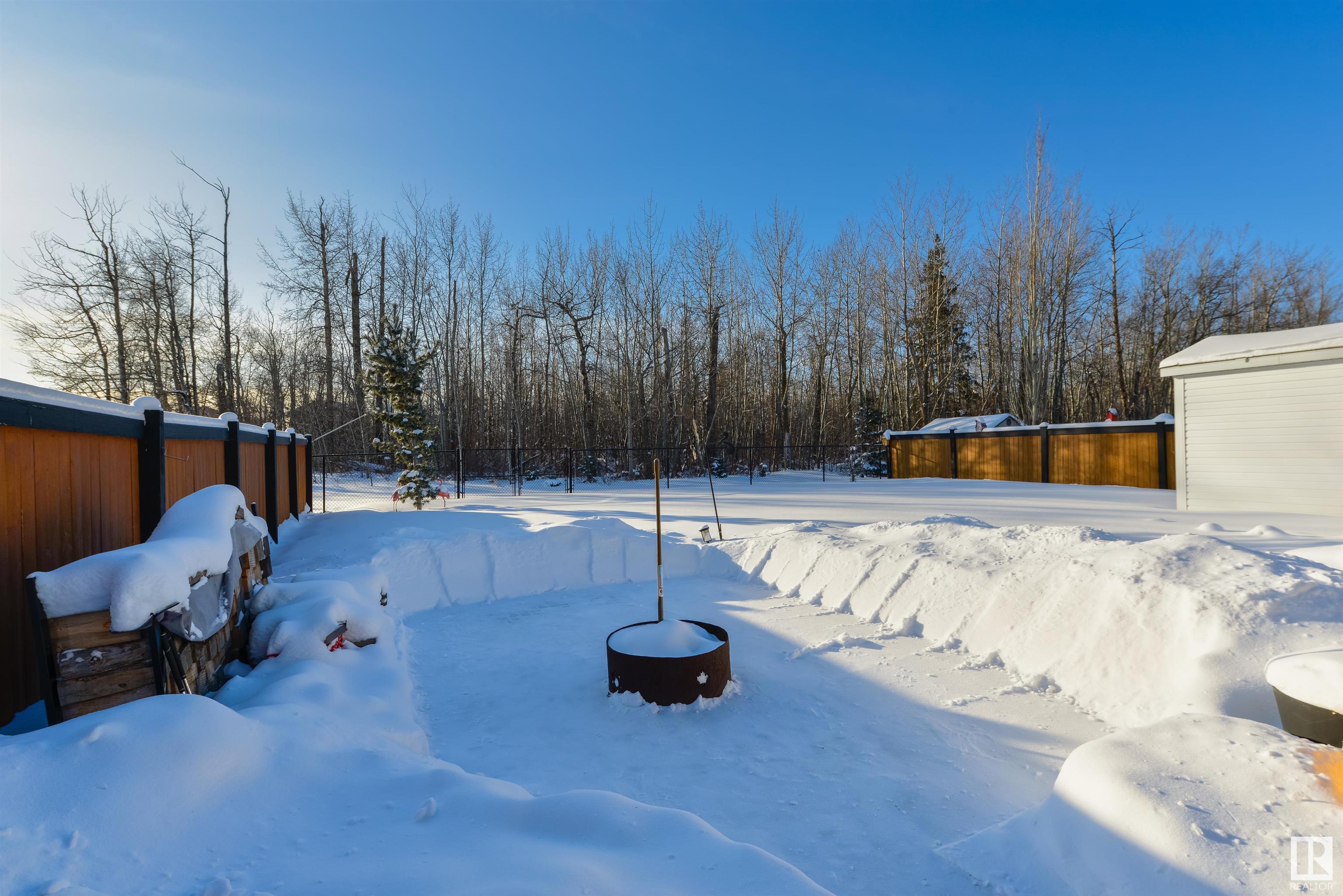      25 DILLON BA , Spruce Grove,  ,T7X 0E5 ;  Listing Number: MLS E4420227
