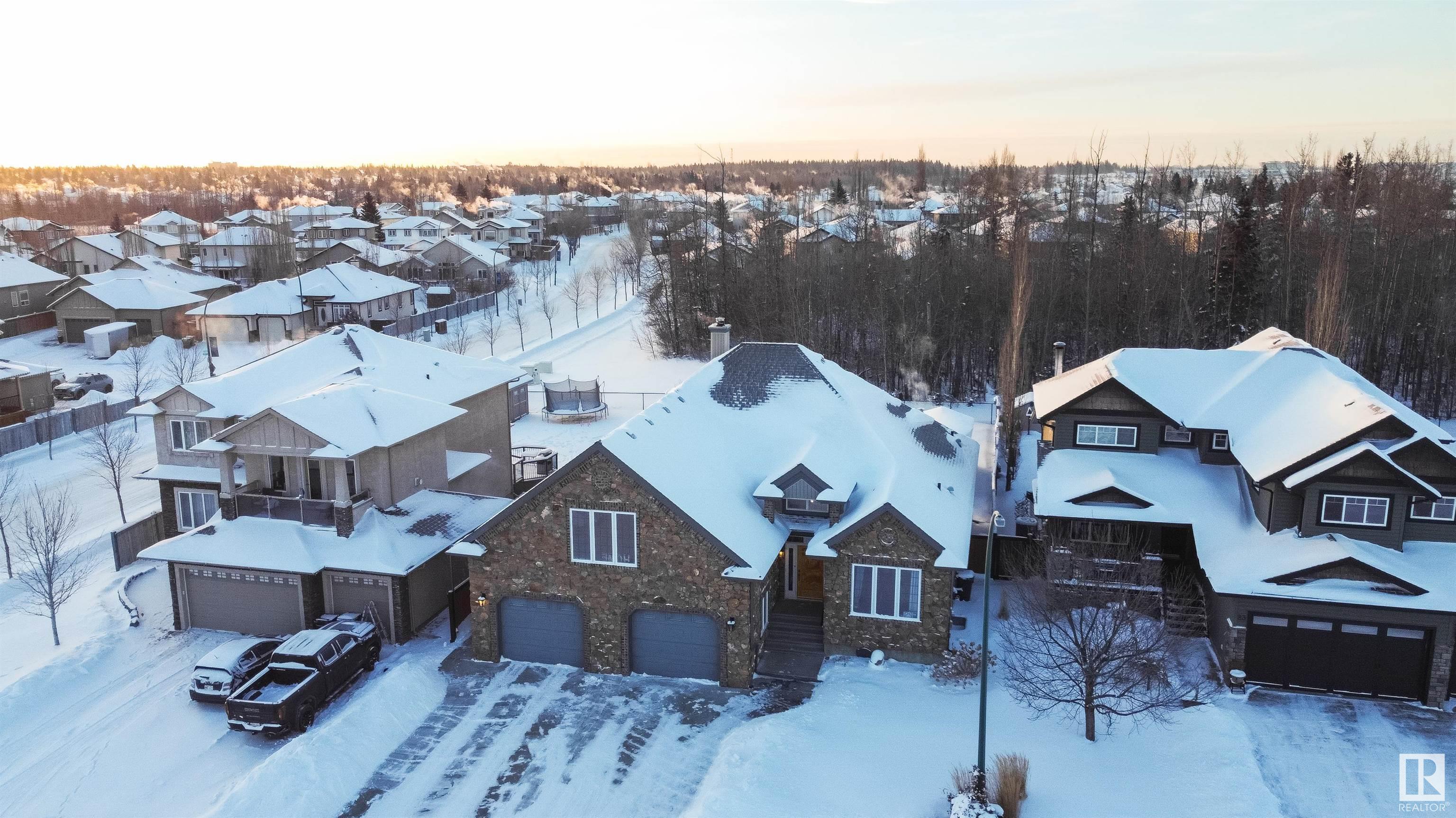      25 DILLON BA , Spruce Grove,  ,T7X 0E5 ;  Listing Number: MLS E4420227